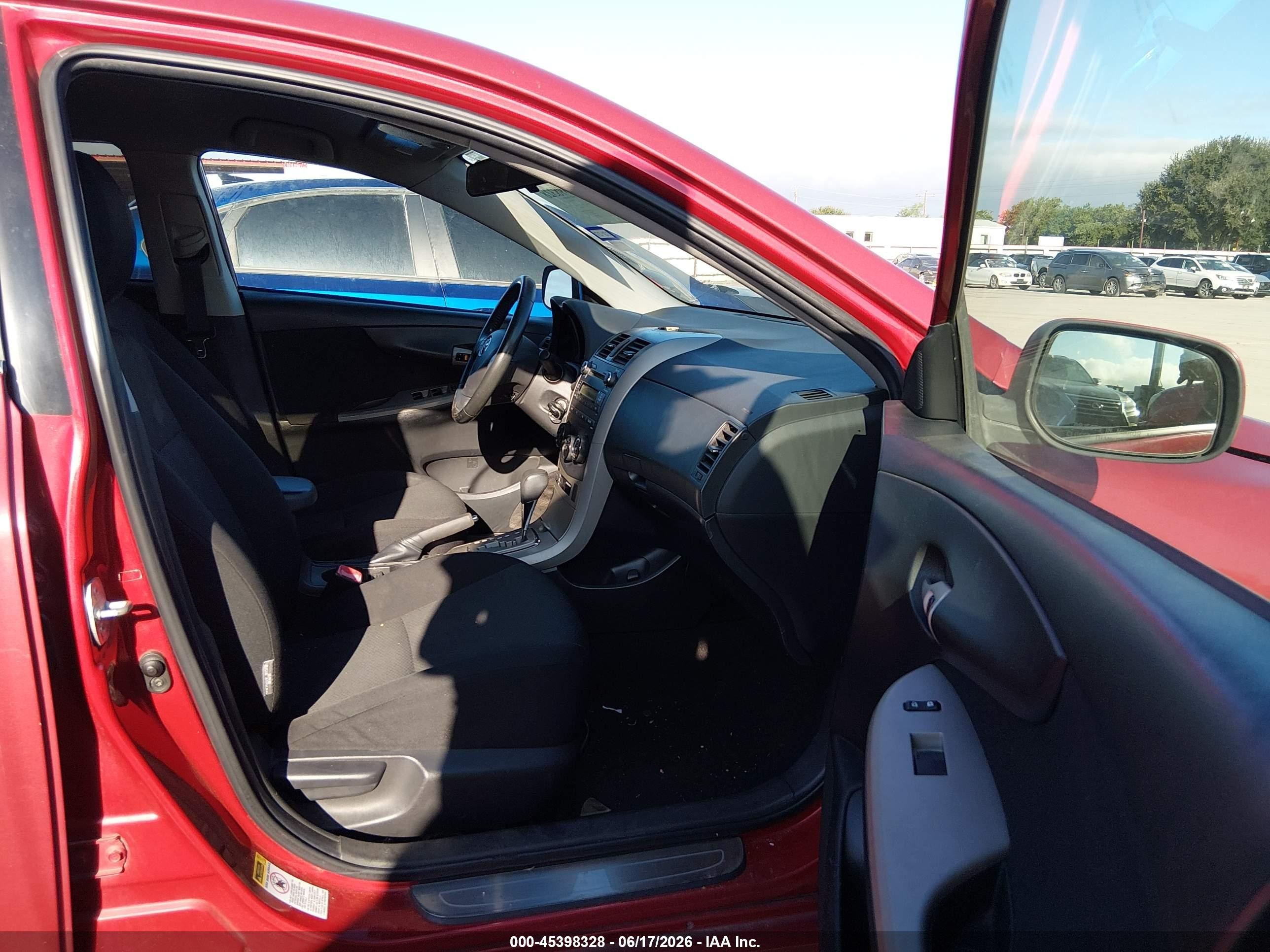2010 Toyota Corolla S Burgundy vin: 1NXBU4EE5AZ231491