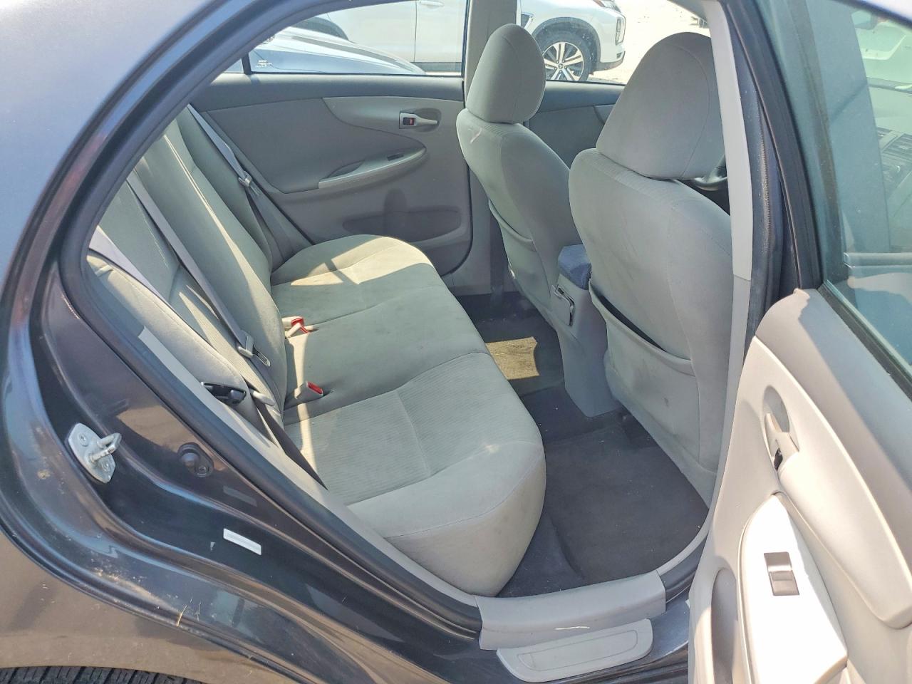 2010 Toyota Corolla Le Угольный vin: 1NXBU4EE5AZ245598