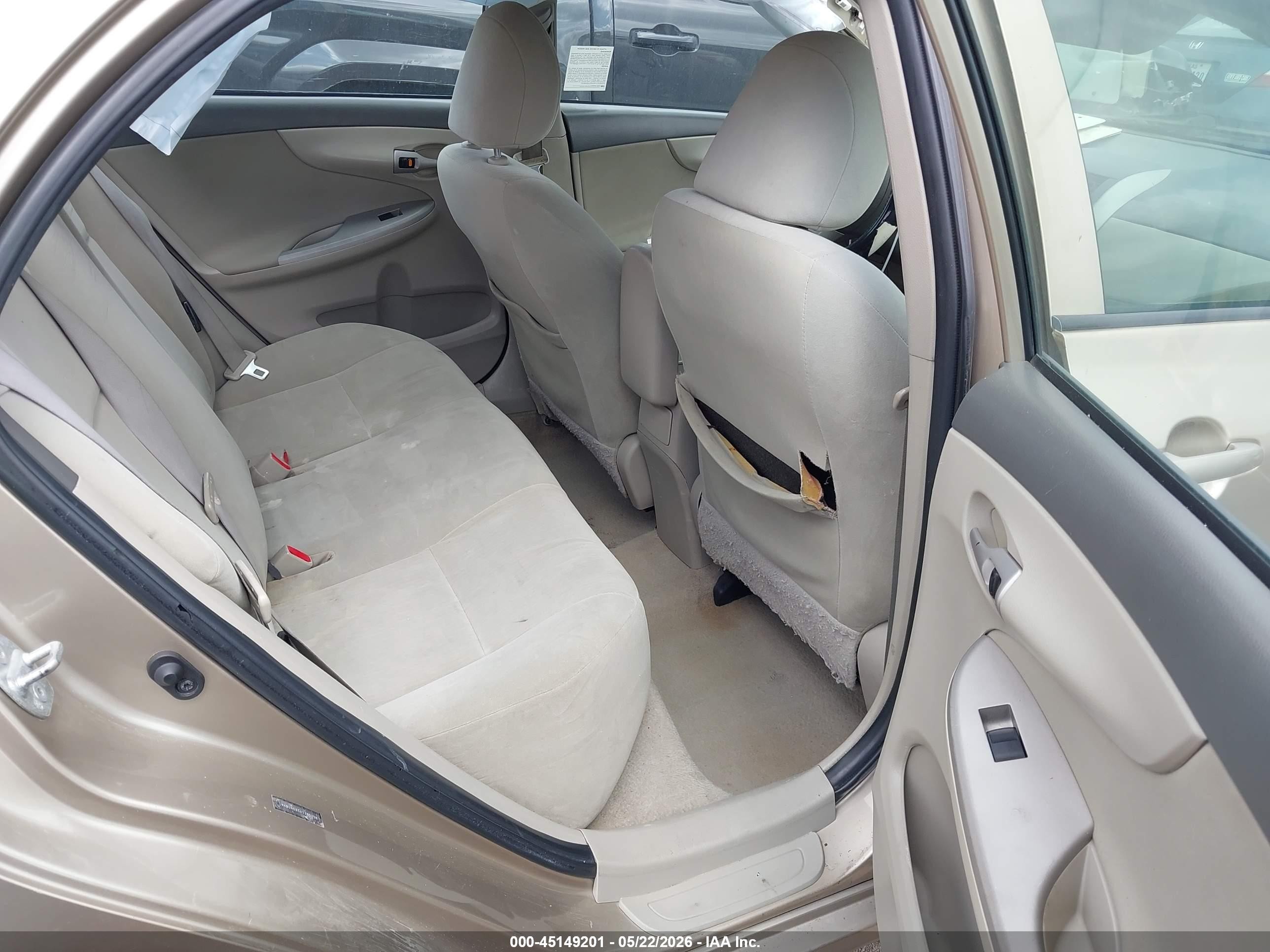2010 Toyota Corolla Le Gold vin: 1NXBU4EE5AZ285258
