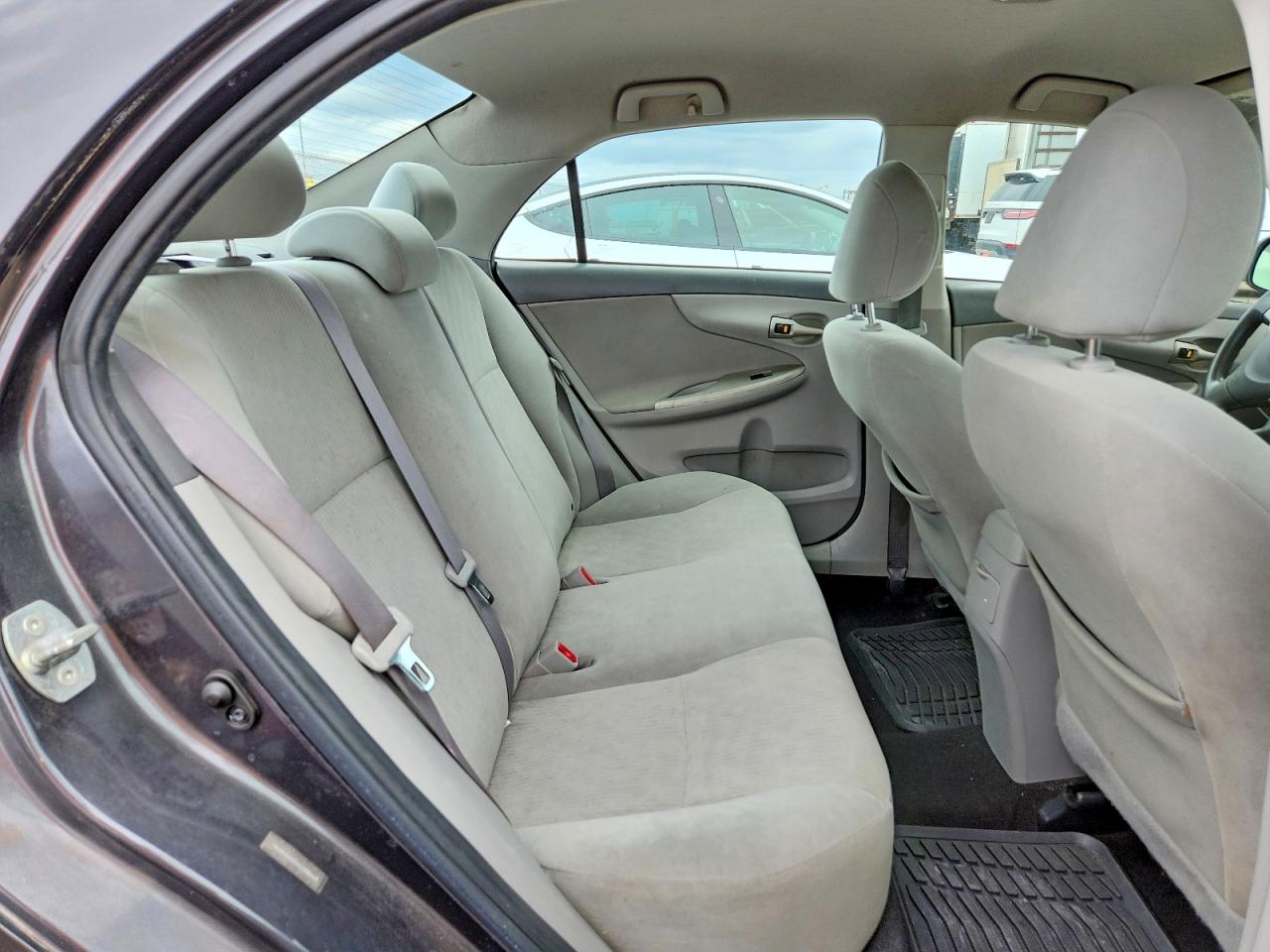 2010 Toyota Corolla Base Black vin: 1NXBU4EE5AZ288449
