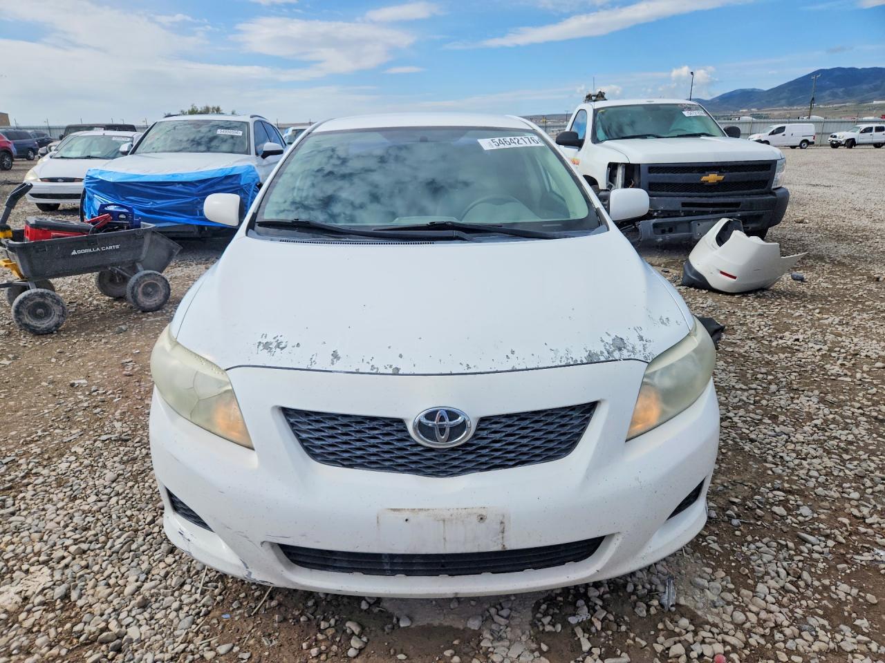 2010 Toyota Corolla Le White vin: 1NXBU4EE5AZ288810