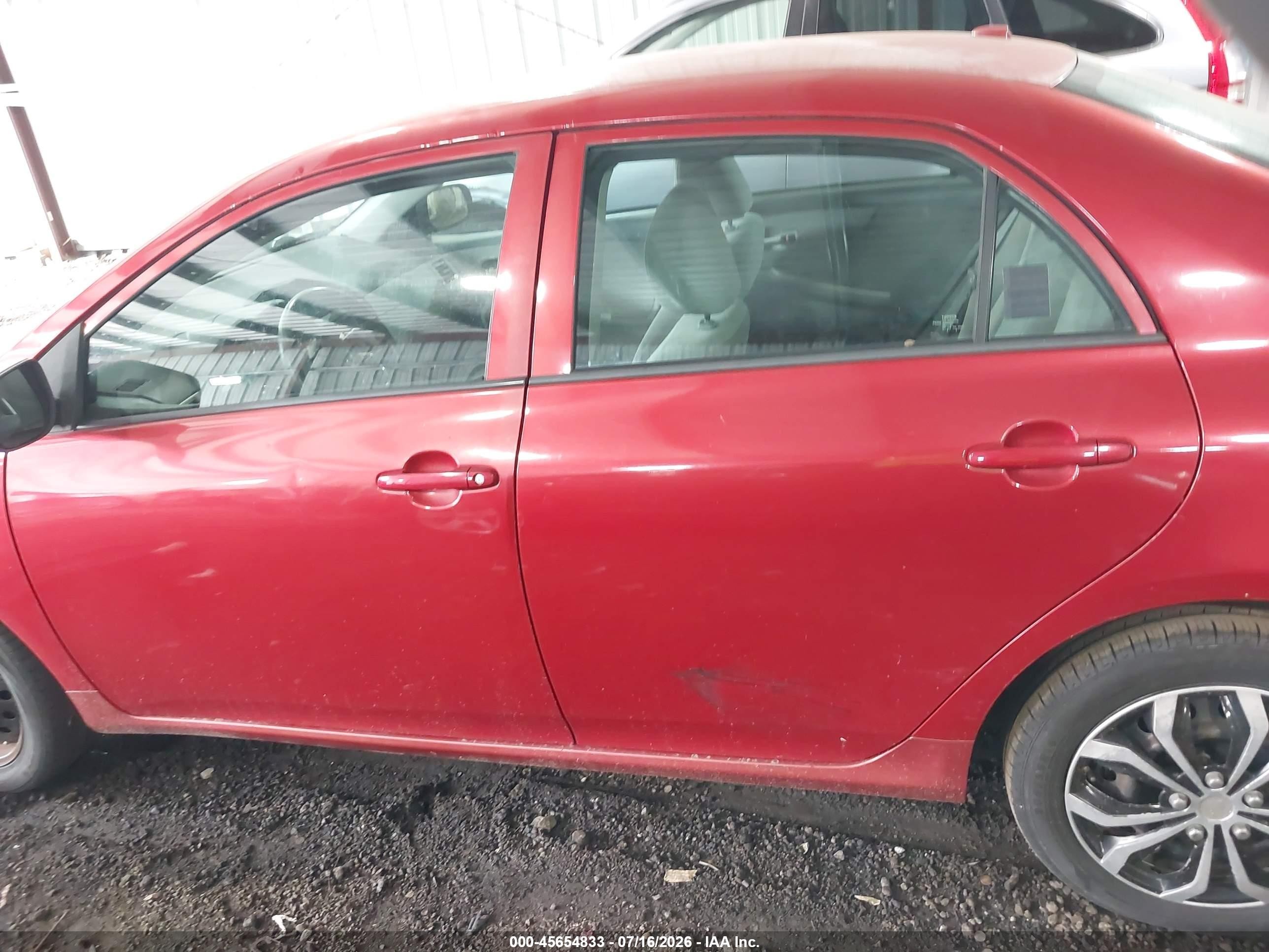 2010 Toyota Corolla Le Красный vin: 1NXBU4EE5AZ308313