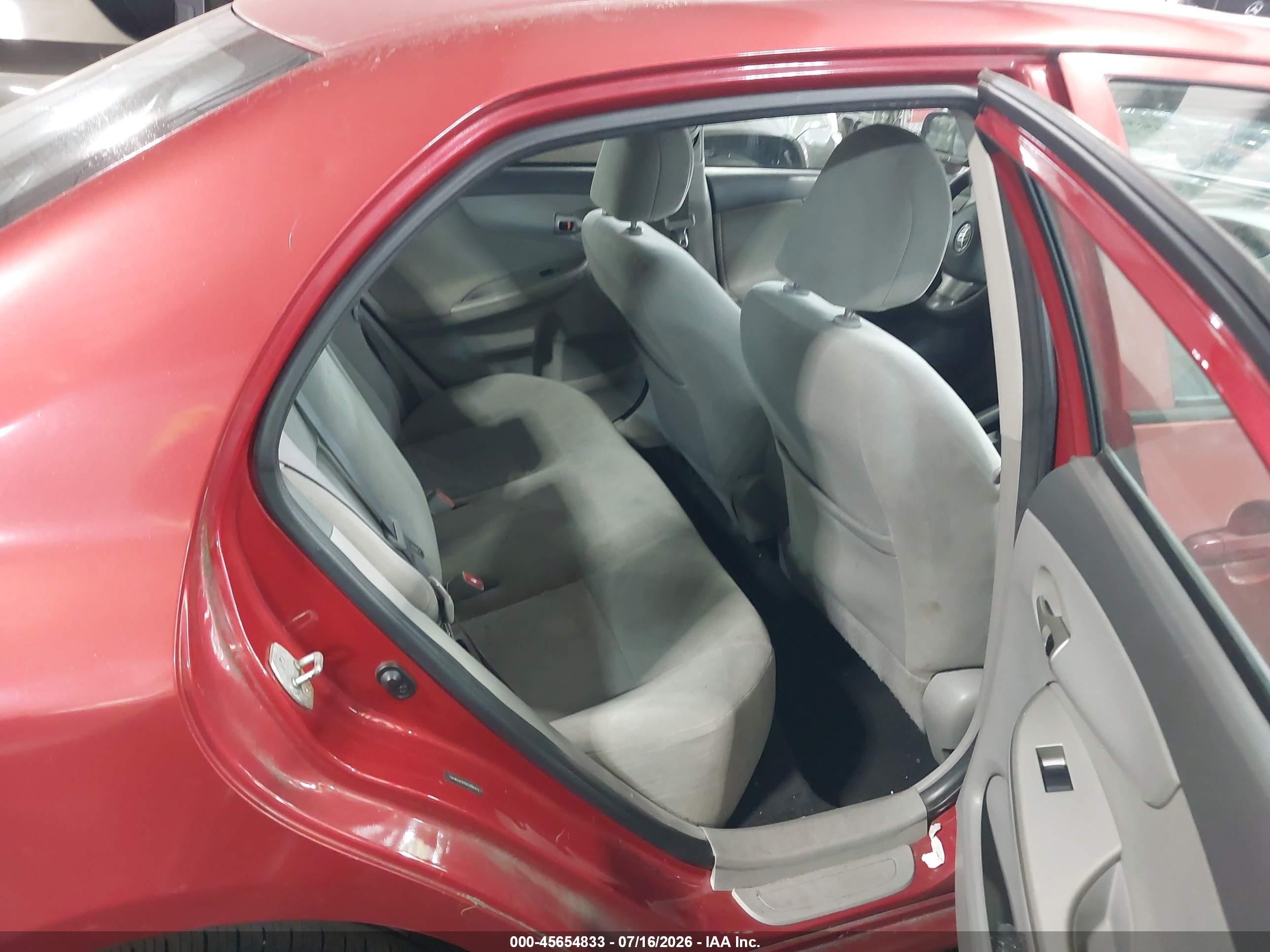 2010 Toyota Corolla Le Красный vin: 1NXBU4EE5AZ308313