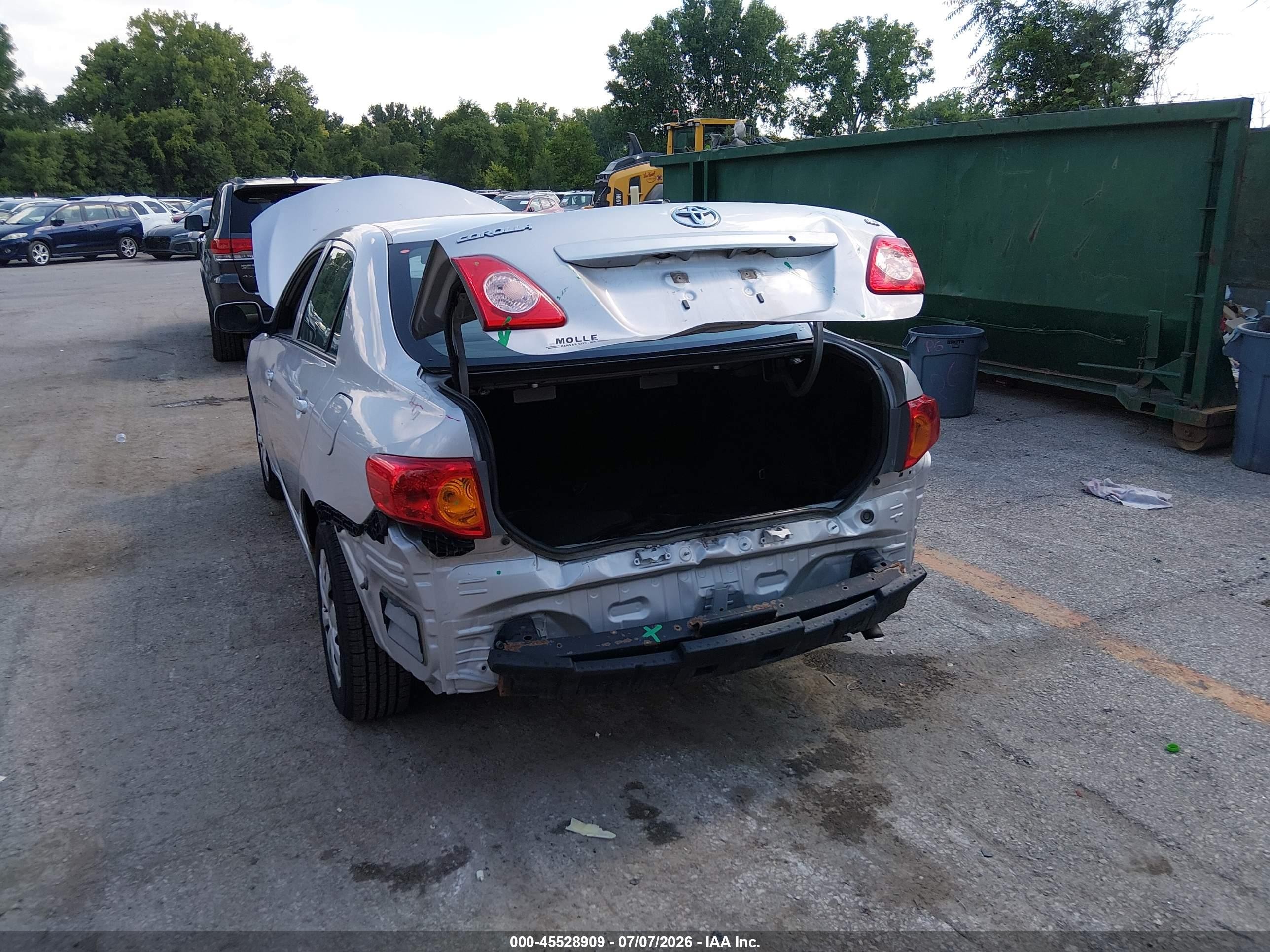 2010 Toyota Corolla Le Silver vin: 1NXBU4EE5AZ309915