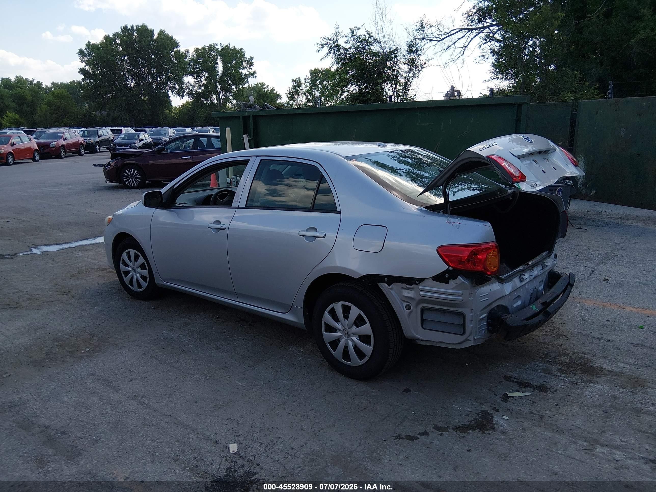 2010 Toyota Corolla Le Silver vin: 1NXBU4EE5AZ309915
