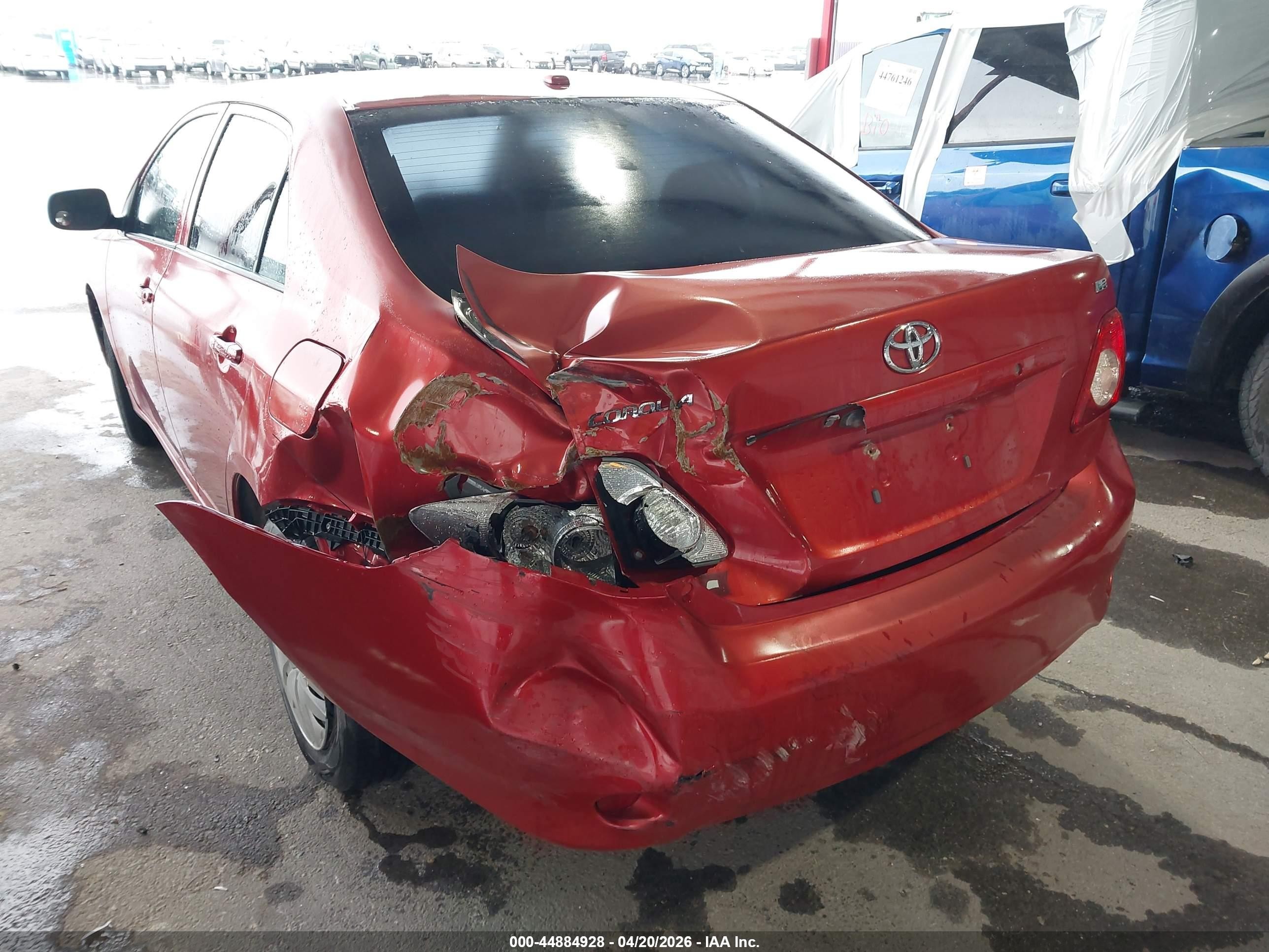 2010 Toyota Corolla Le Red vin: 1NXBU4EE5AZ315326
