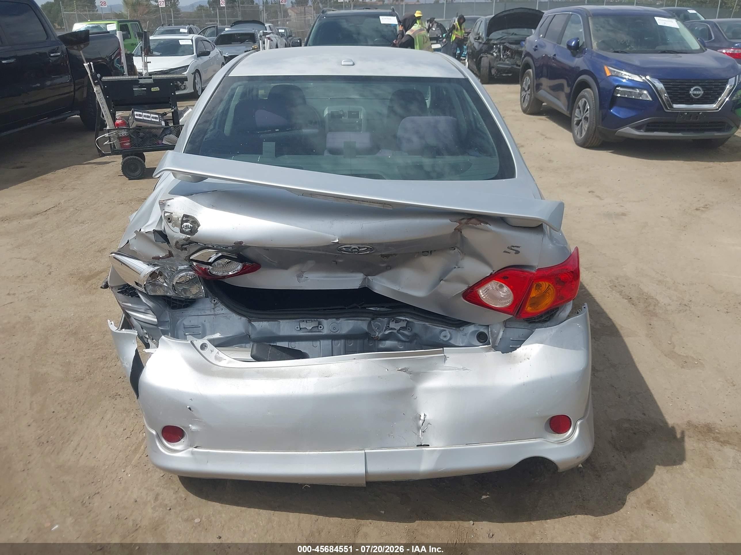 2010 Toyota Corolla S Silver vin: 1NXBU4EE5AZ323877