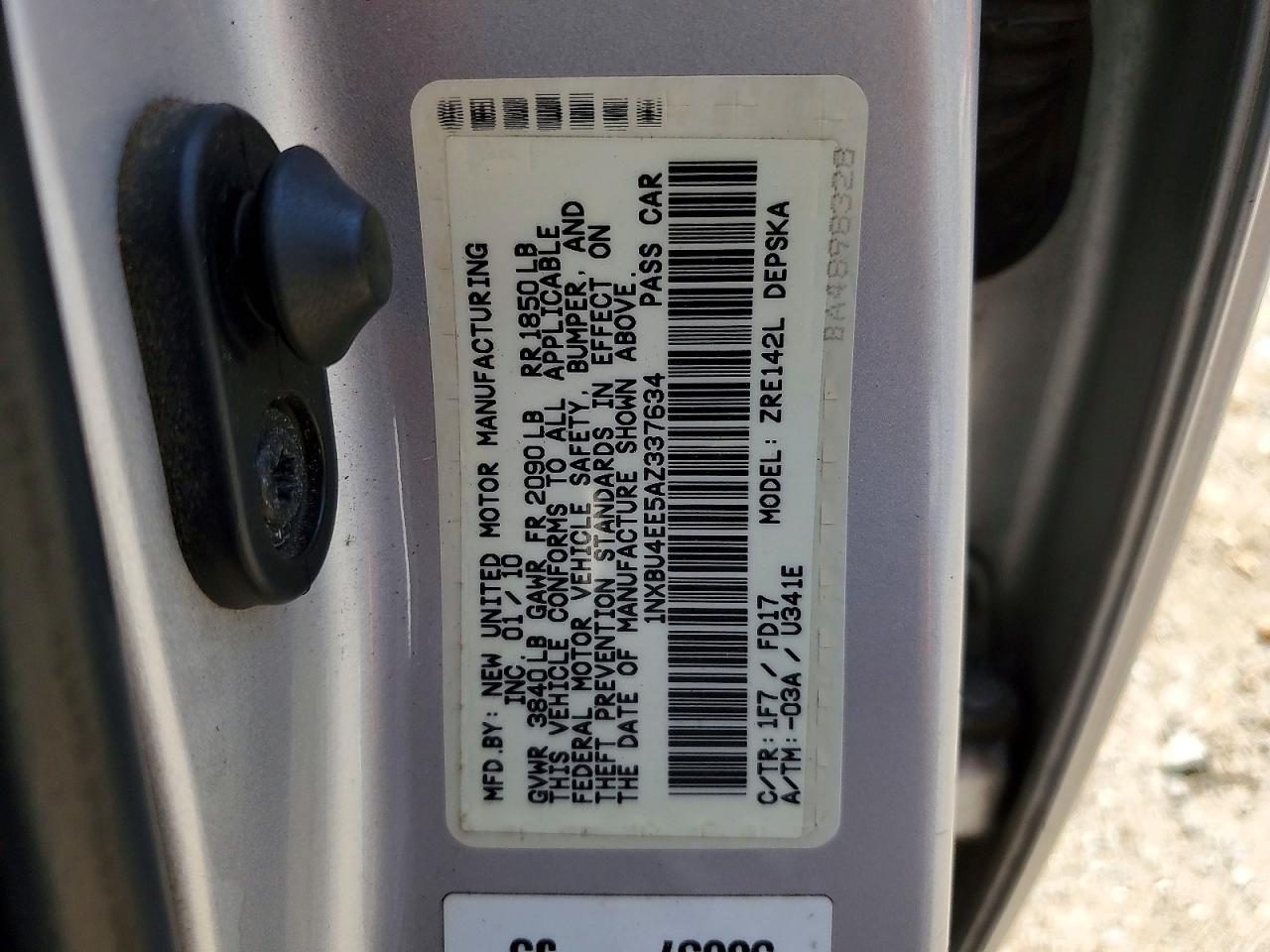 2010 Toyota Corolla S Silver vin: 1NXBU4EE5AZ337634