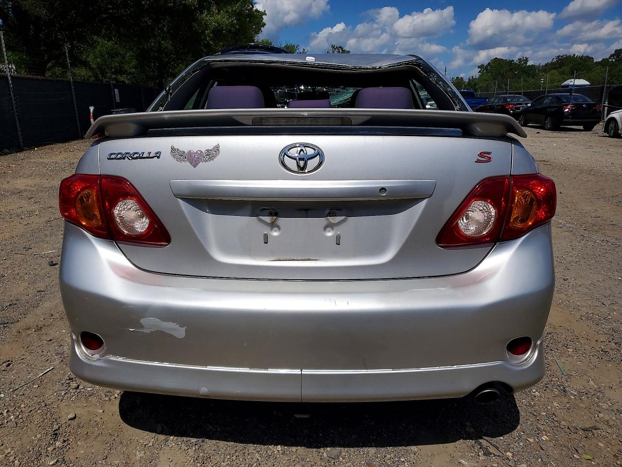 2010 Toyota Corolla S Silver vin: 1NXBU4EE5AZ337634