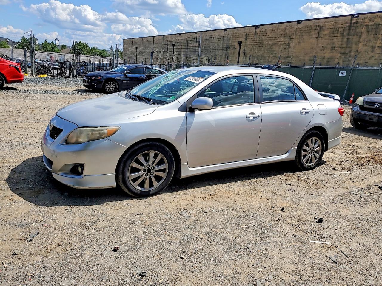 2010 Toyota Corolla S Серебряный vin: 1NXBU4EE5AZ337634