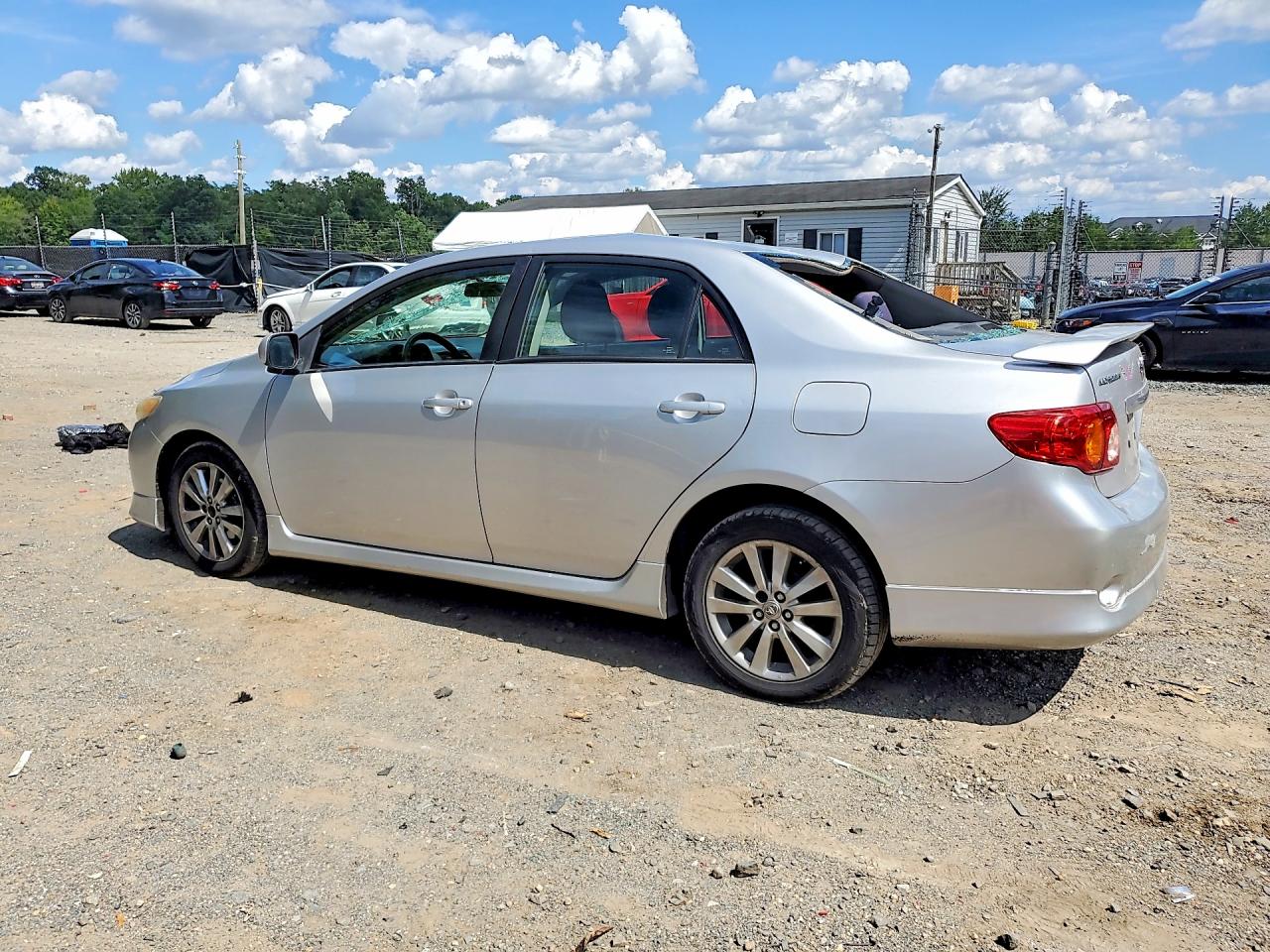 2010 Toyota Corolla S Silver vin: 1NXBU4EE5AZ337634