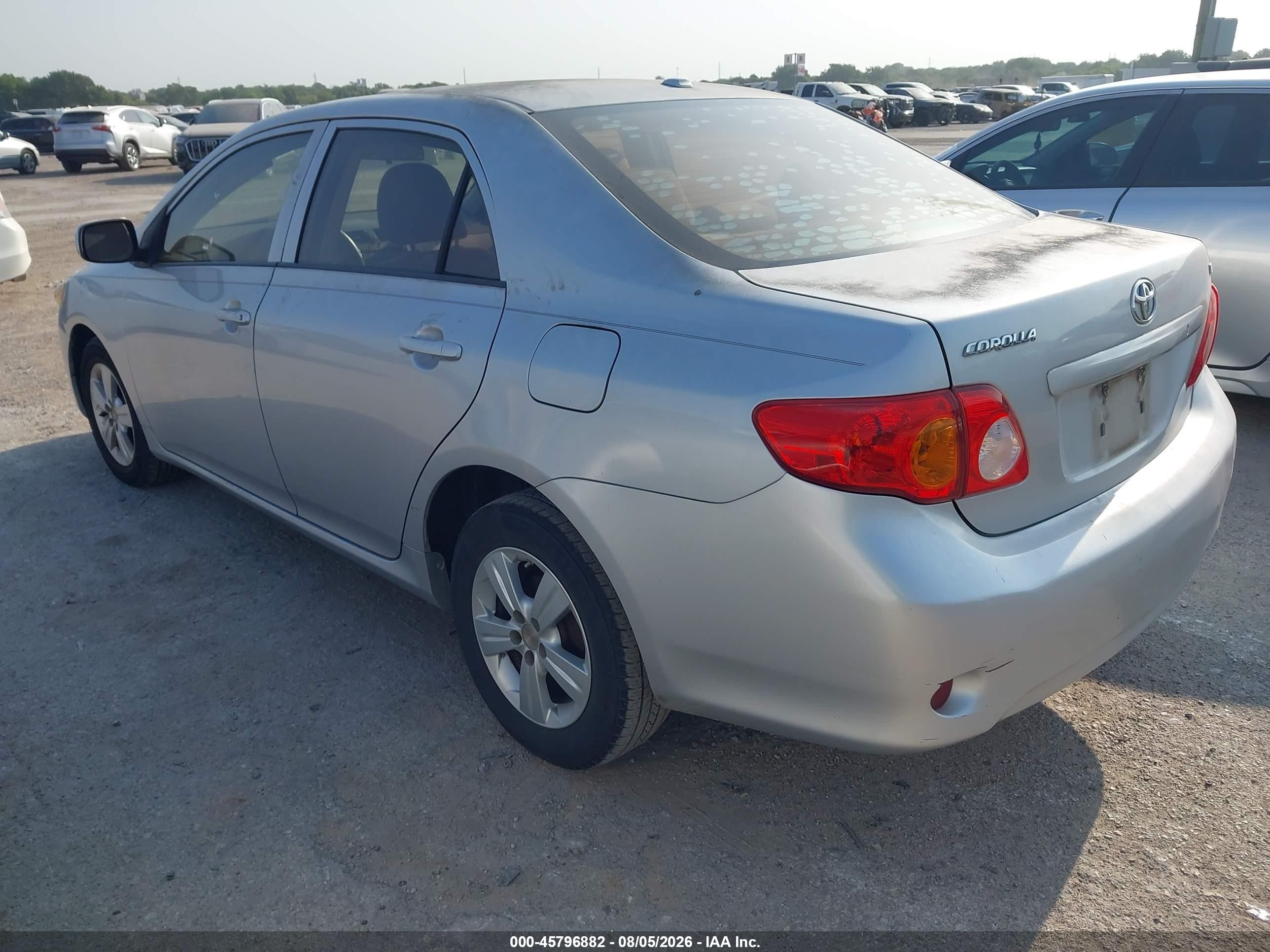 2010 Toyota Corolla Le Silver vin: 1NXBU4EE5AZ338329