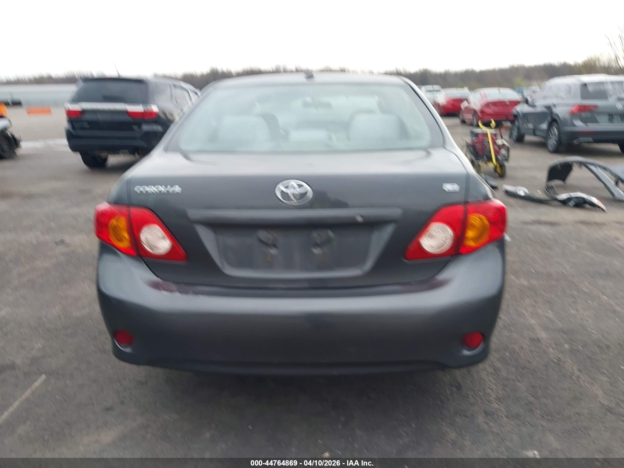 2010 Toyota Corolla Le Серый vin: 1NXBU4EE5AZ346642