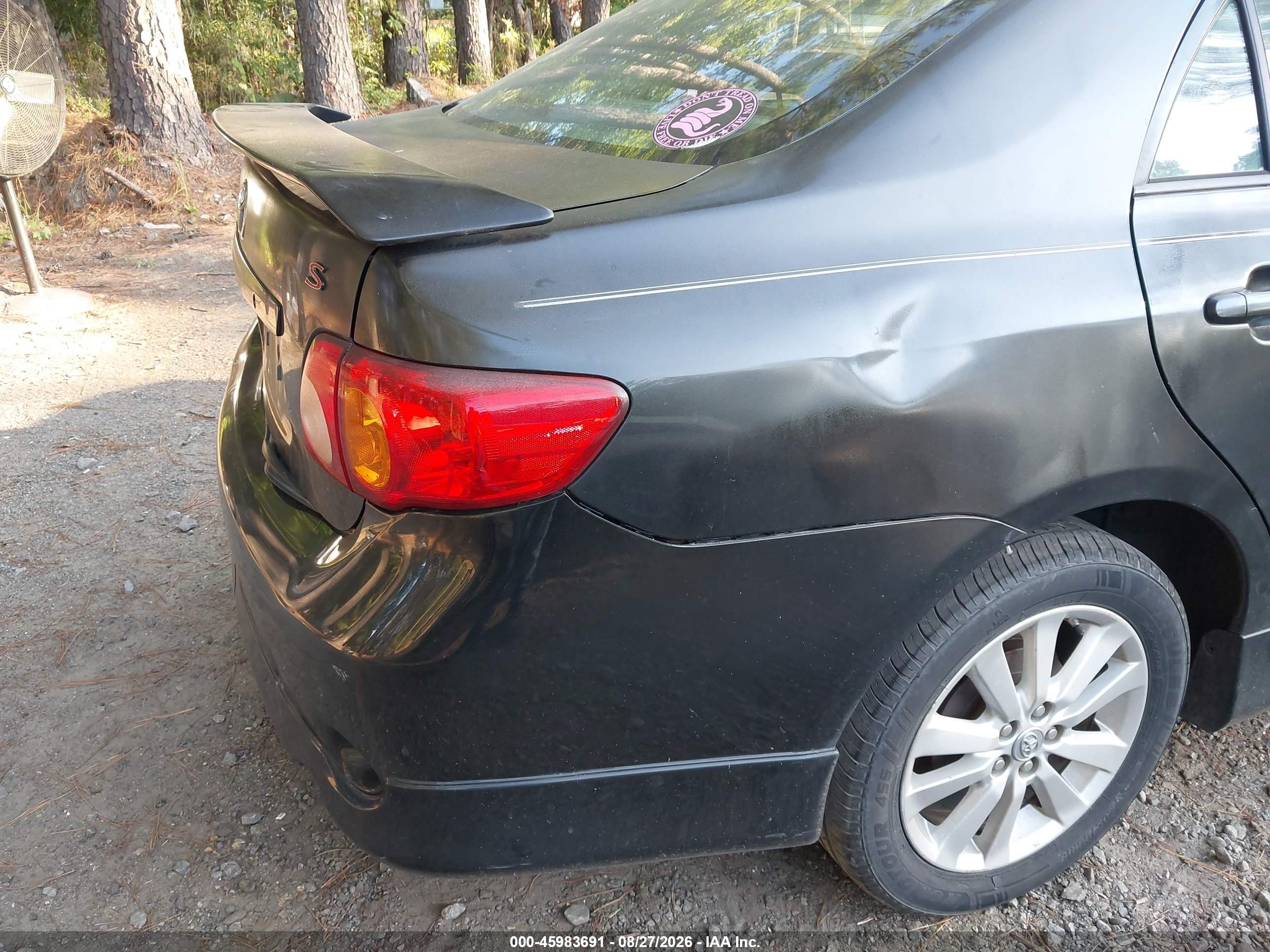 2010 Toyota Corolla S Черный vin: 1NXBU4EE5AZ354689