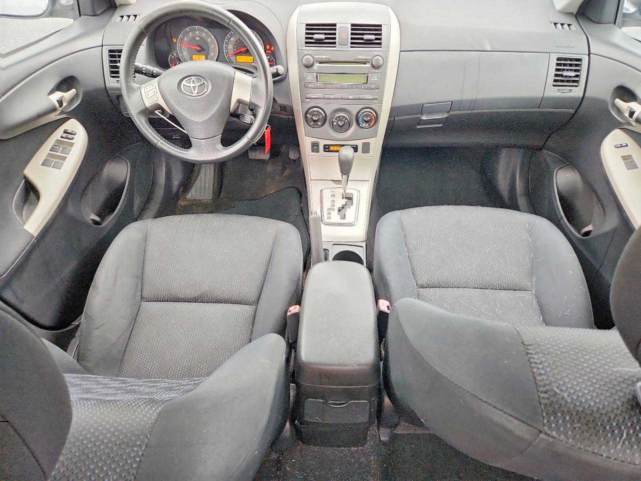 2010 Toyota Corolla S Silver vin: 1NXBU4EE5AZ375509