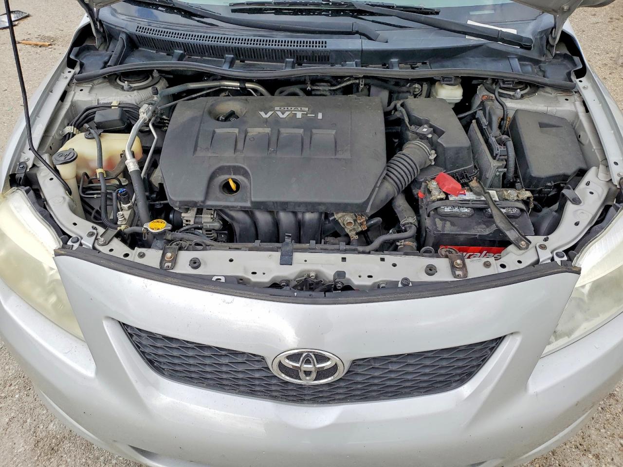 2010 Toyota Corolla Silver vin: 1NXBU4EE5AZ382220