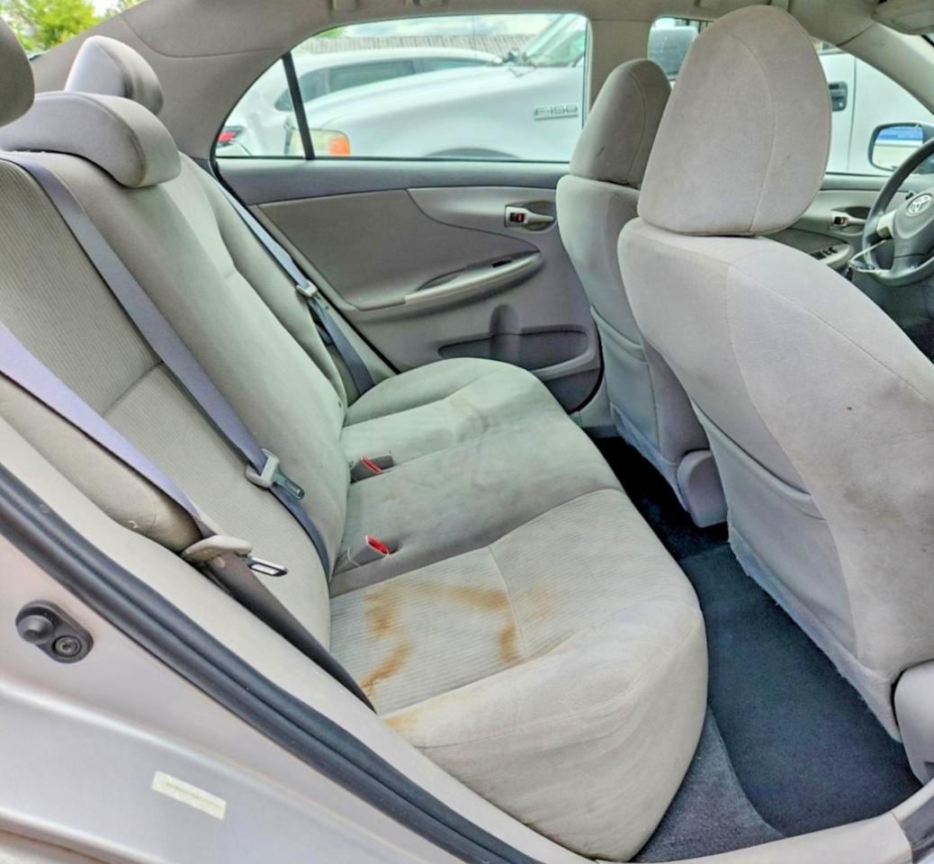 2010 Toyota Corolla Le Silver vin: 1NXBU4EE6AZ173701
