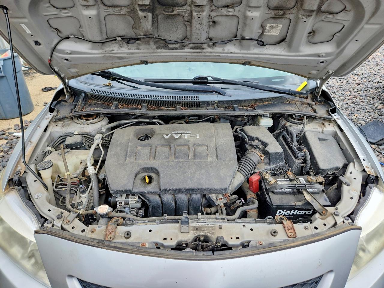 2010 Toyota Corolla Le Silver vin: 1NXBU4EE6AZ173701
