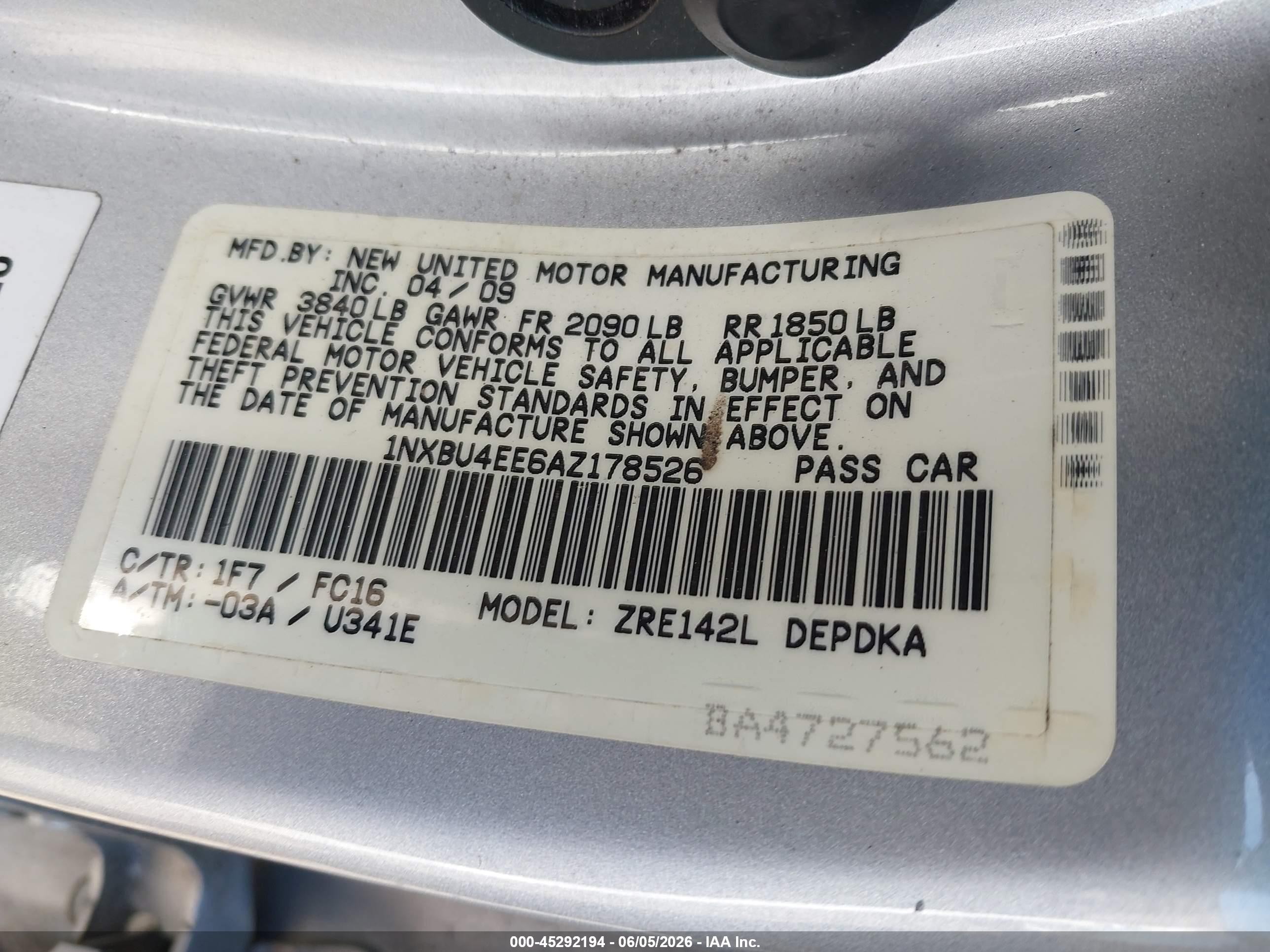 2010 Toyota Corolla Le Silver vin: 1NXBU4EE6AZ178526