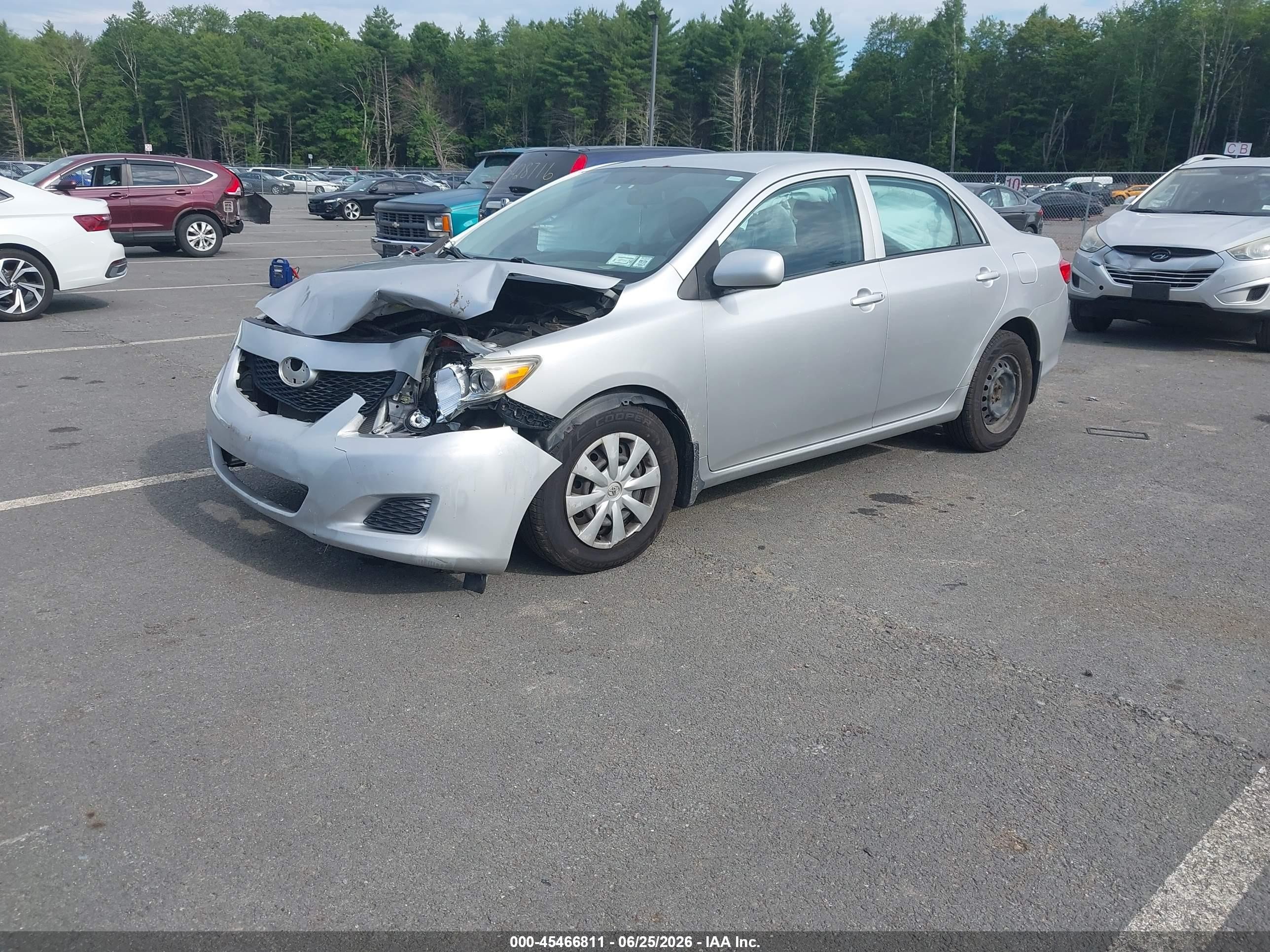 2010 Toyota Corolla Le Silver vin: 1NXBU4EE6AZ200511