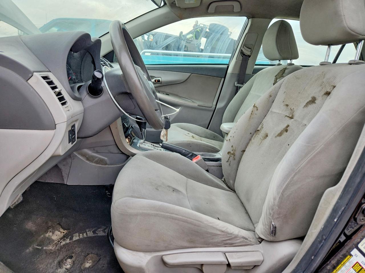 2010 Toyota Corolla Le Угольный vin: 1NXBU4EE6AZ207751