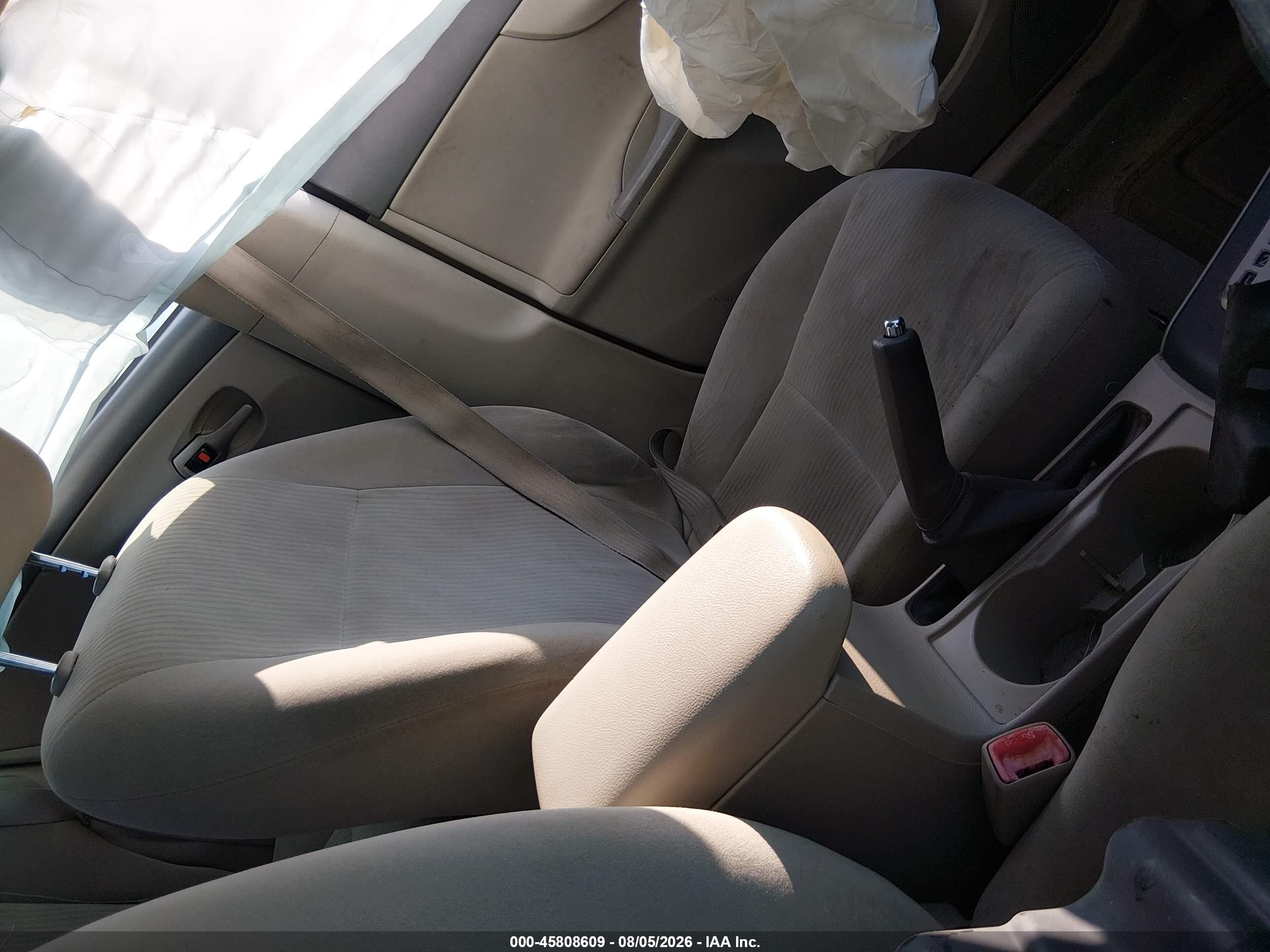 2010 Toyota Corolla Le Red vin: 1NXBU4EE6AZ218359