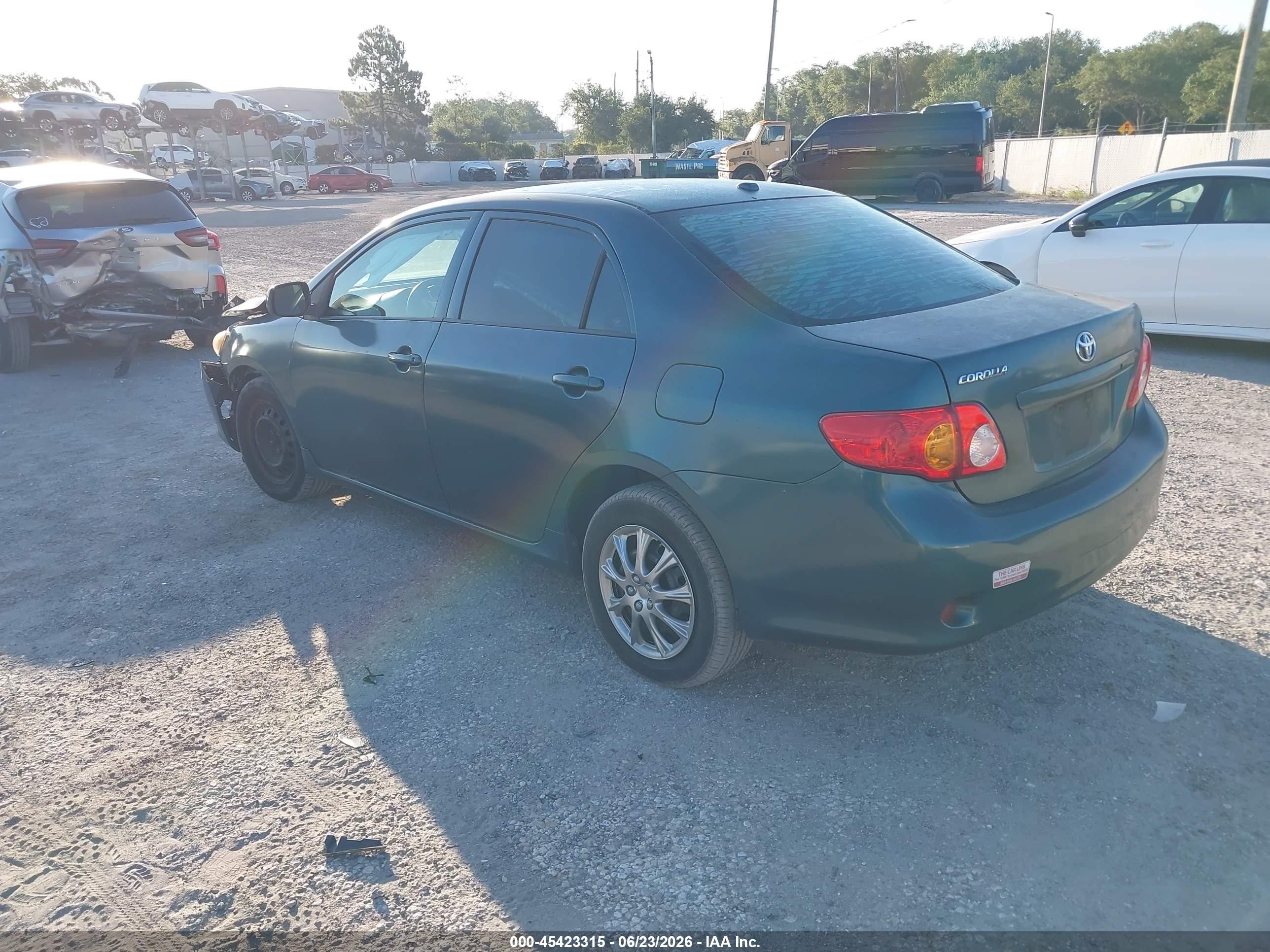 2010 Toyota Corolla Le Green vin: 1NXBU4EE6AZ231838