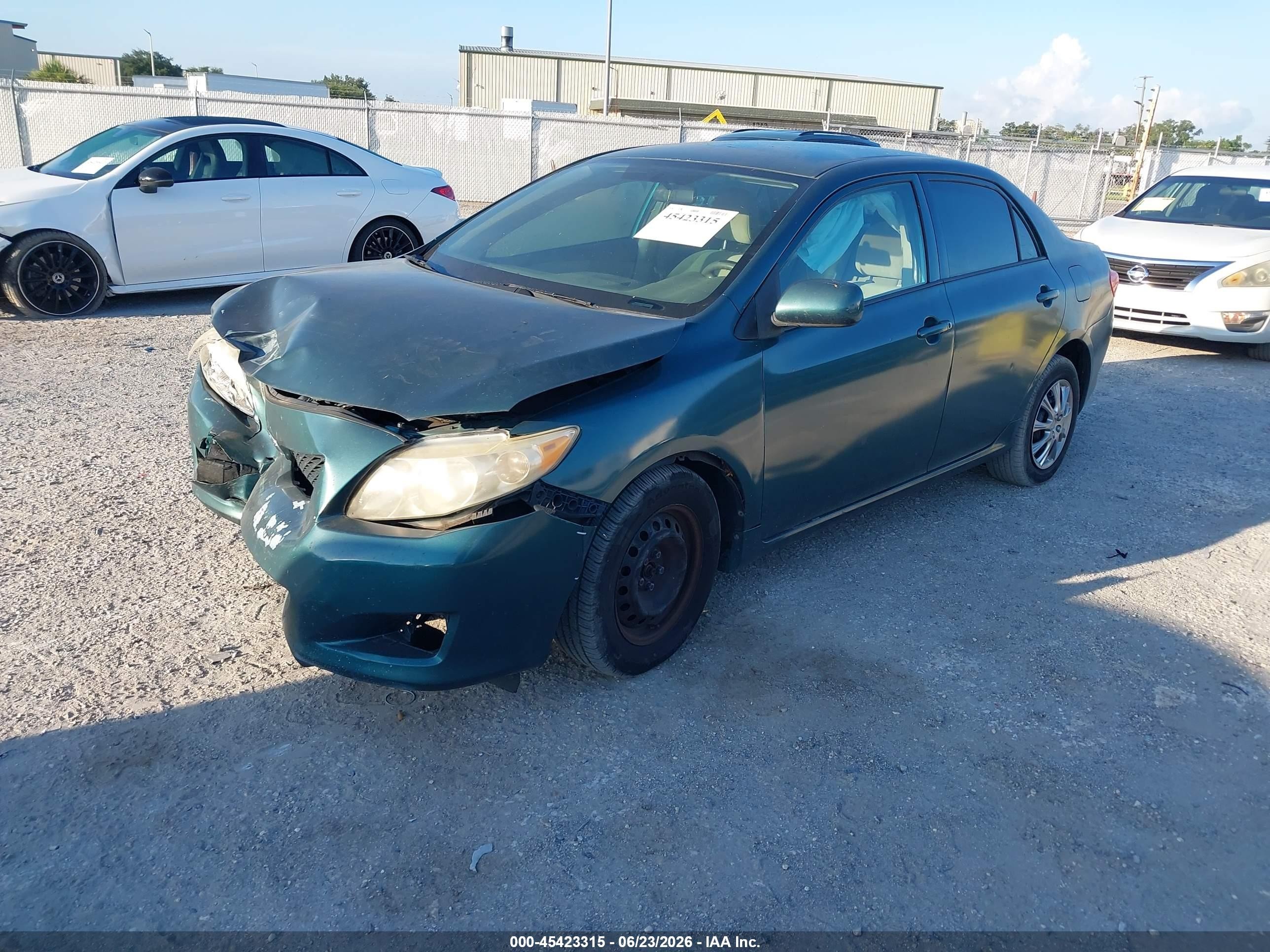 2010 Toyota Corolla Le Green vin: 1NXBU4EE6AZ231838