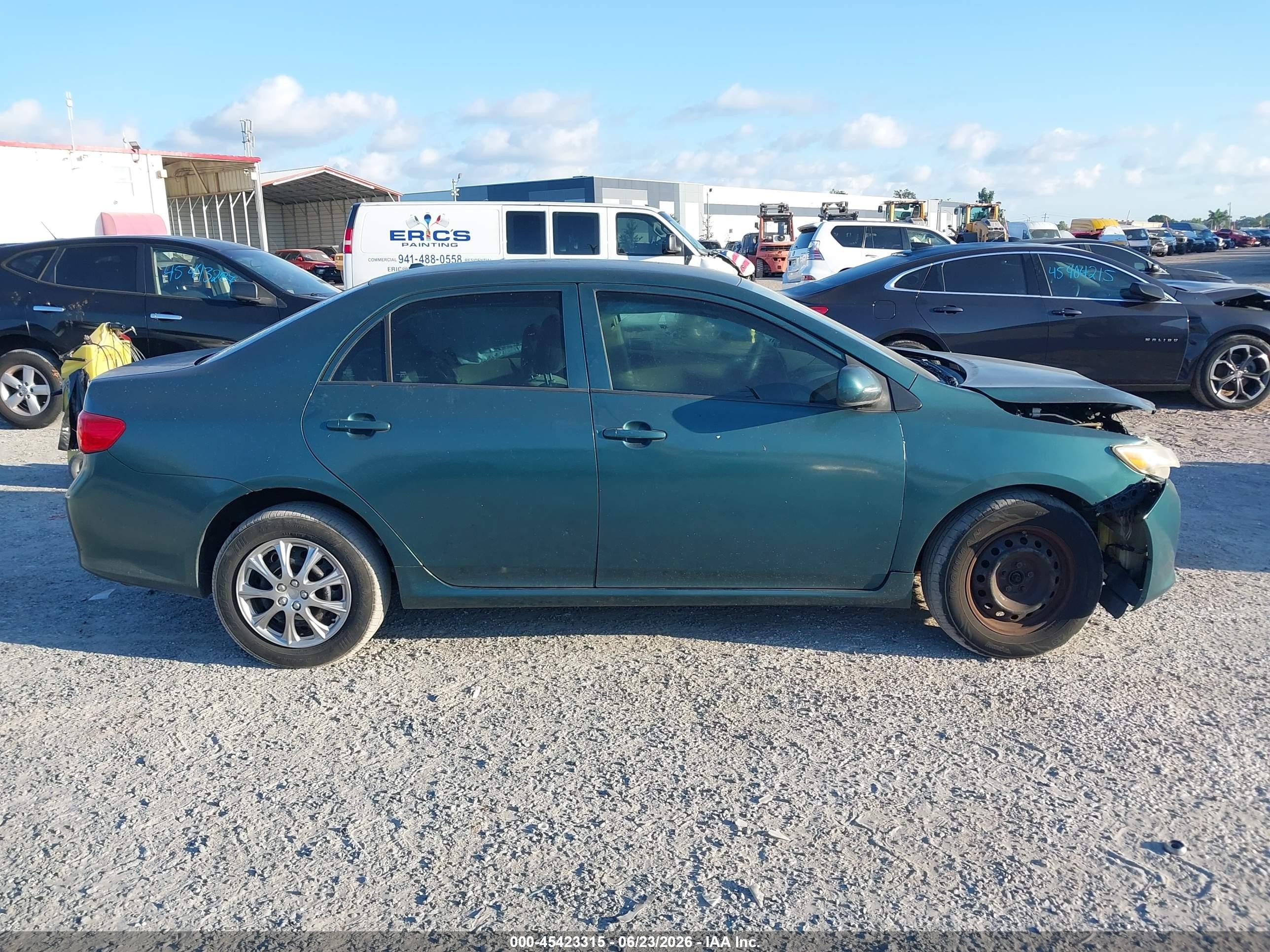 2010 Toyota Corolla Le Green vin: 1NXBU4EE6AZ231838