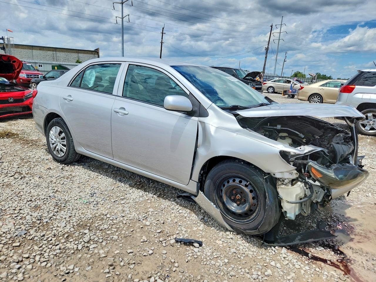 2010 Toyota Corolla Le Silver vin: 1NXBU4EE6AZ241933