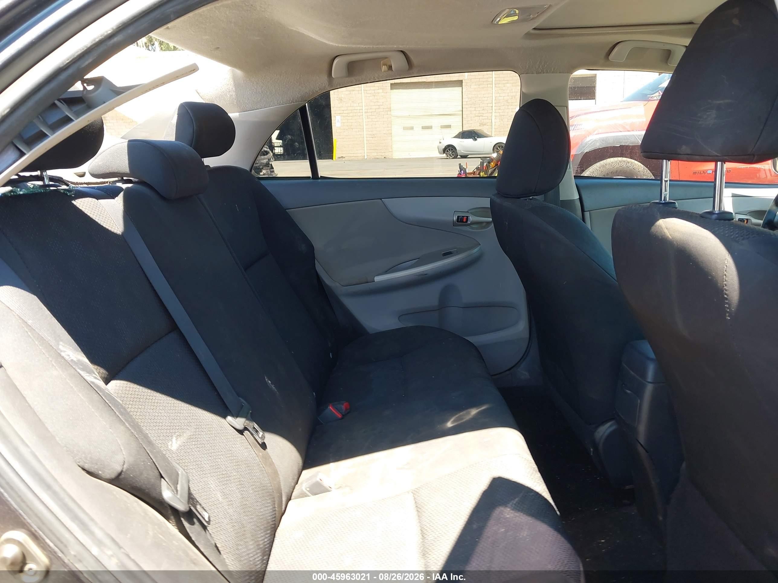 2010 Toyota Corolla S Серый vin: 1NXBU4EE6AZ248218