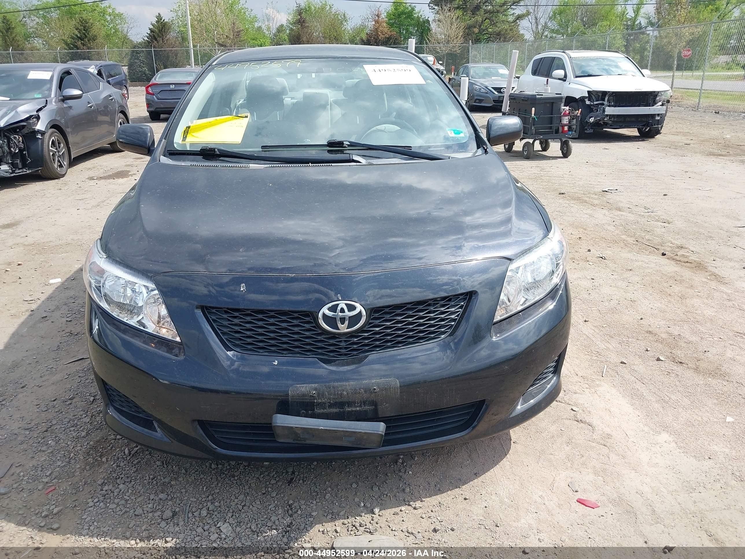 2010 Toyota Corolla Le Черный vin: 1NXBU4EE6AZ254231