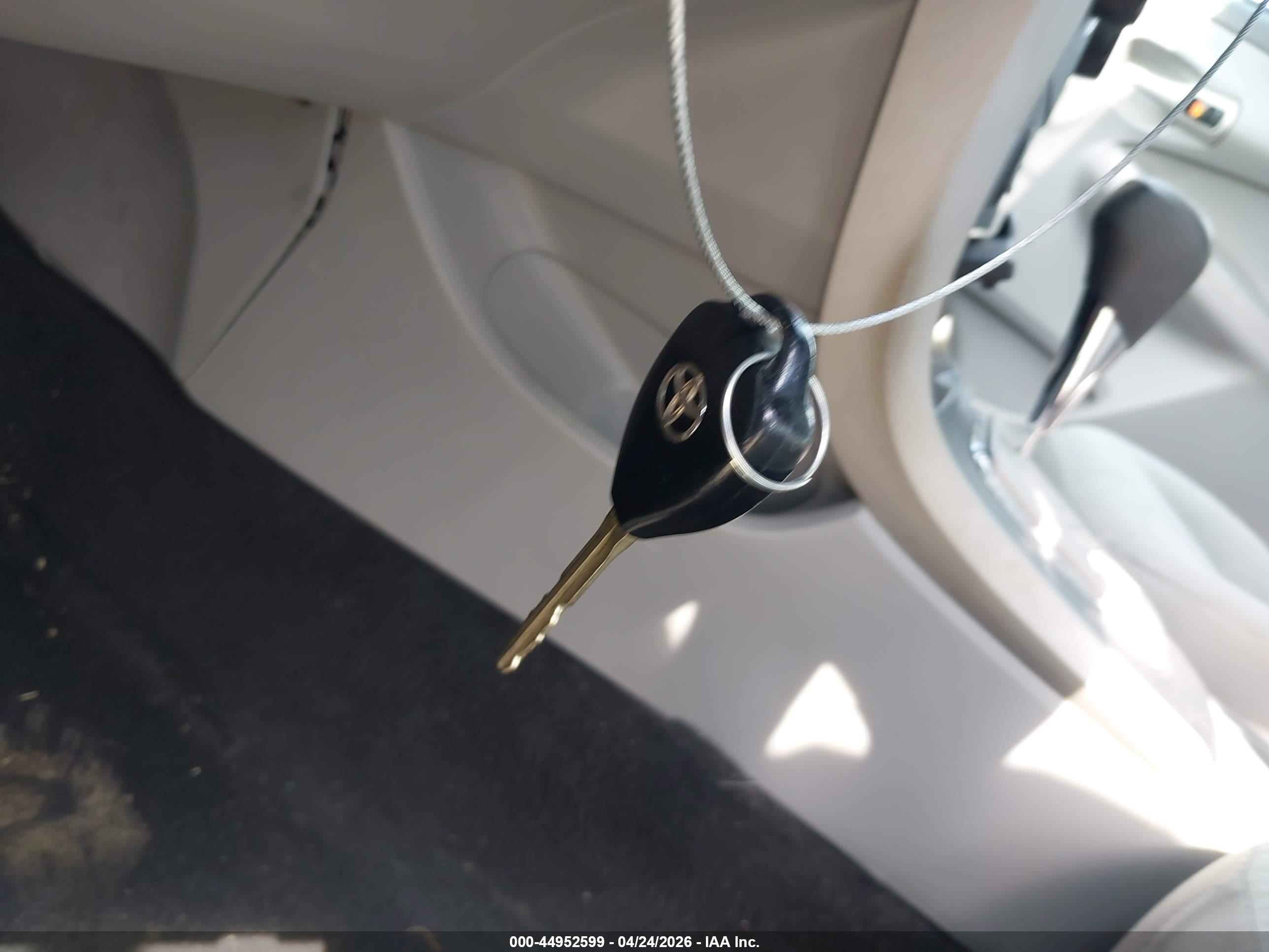 2010 Toyota Corolla Le Черный vin: 1NXBU4EE6AZ254231
