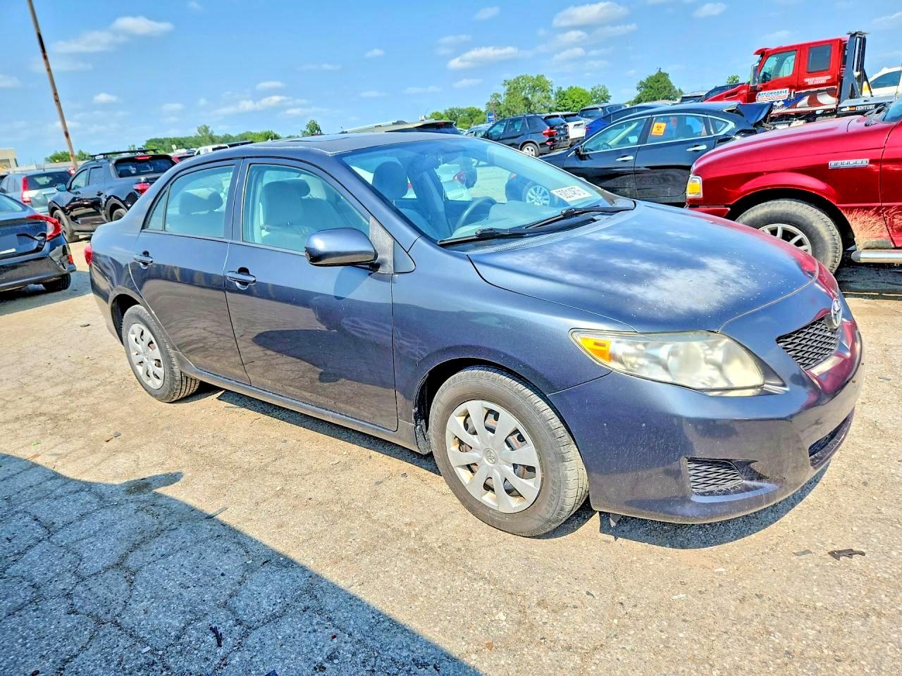 2010 Toyota Corolla Le Gray vin: 1NXBU4EE6AZ267447
