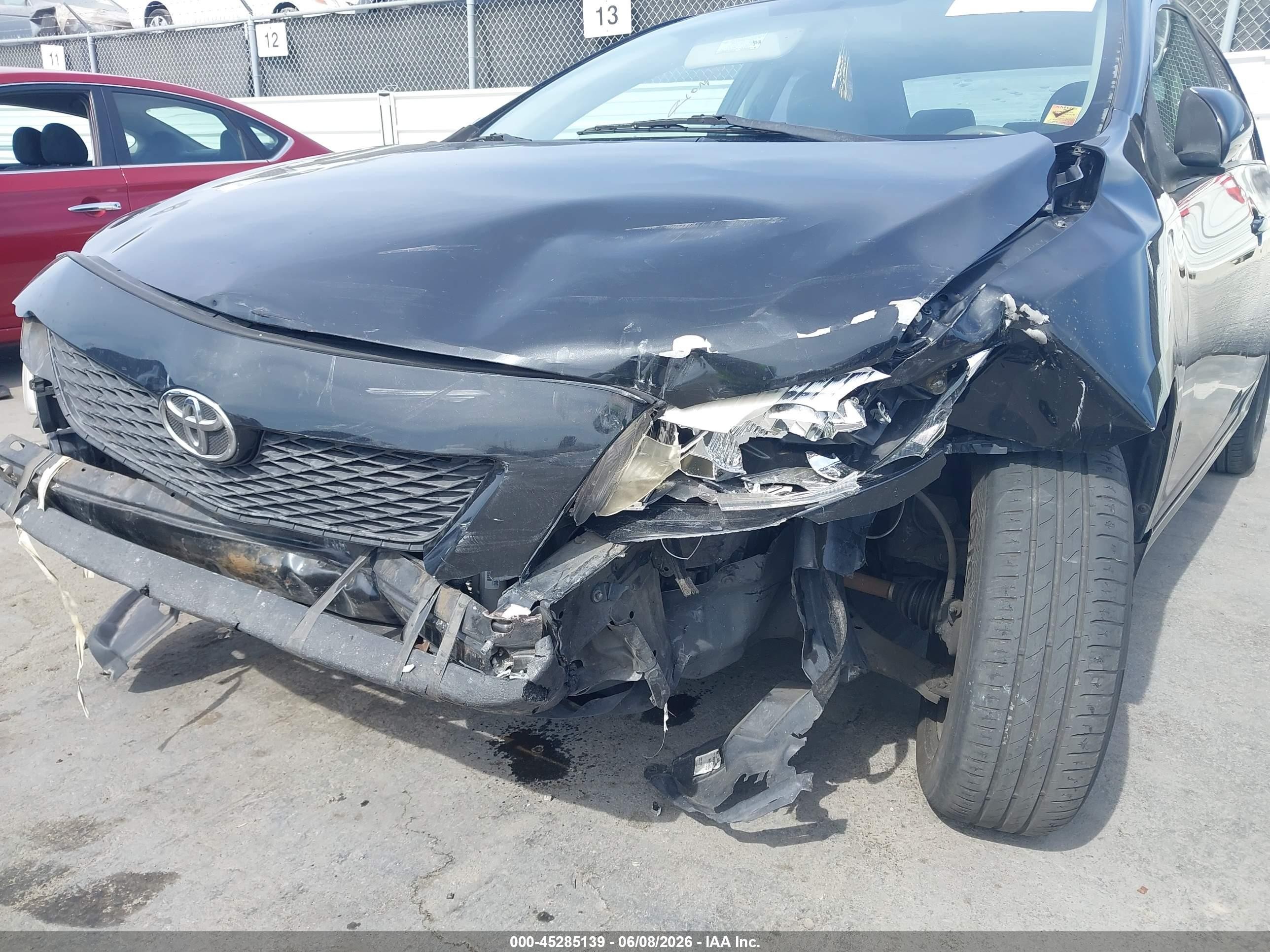 2010 Toyota Corolla Le Черный vin: 1NXBU4EE6AZ269439