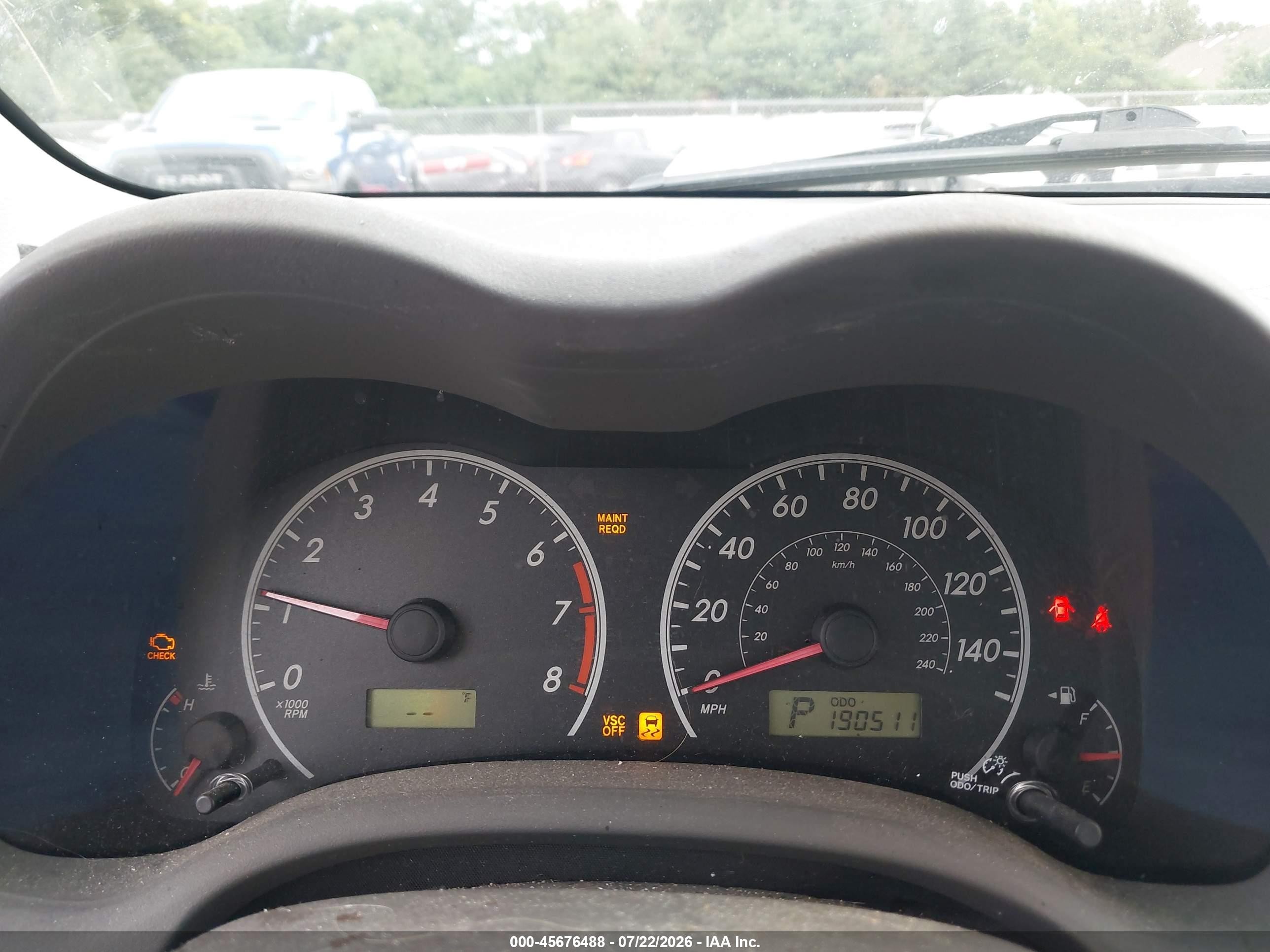 2010 Toyota Corolla   Silver vin: 1NXBU4EE6AZ270218