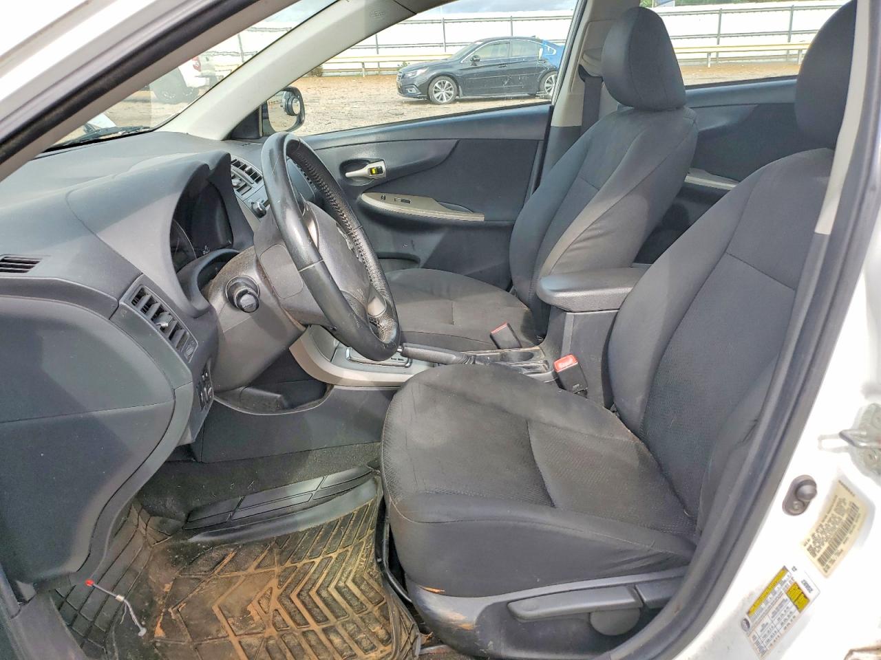 2010 Toyota Corolla S White vin: 1NXBU4EE6AZ271367