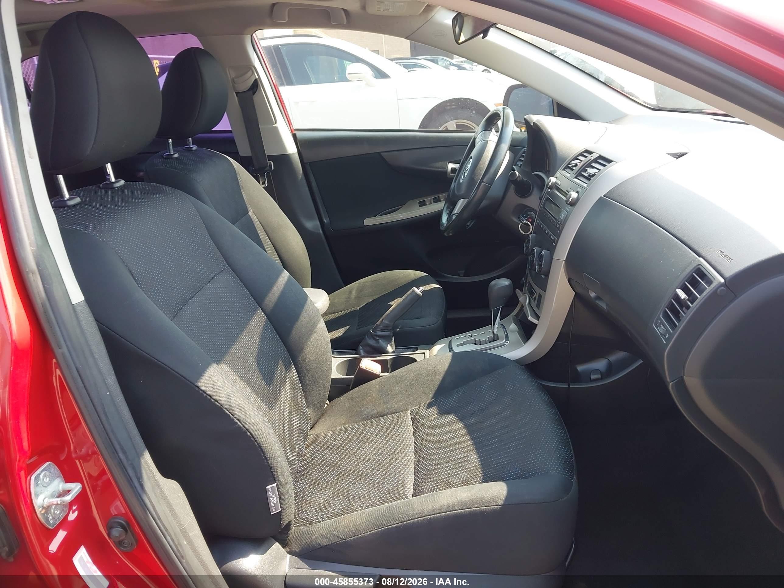 2010 Toyota Corolla S Красный vin: 1NXBU4EE6AZ273006