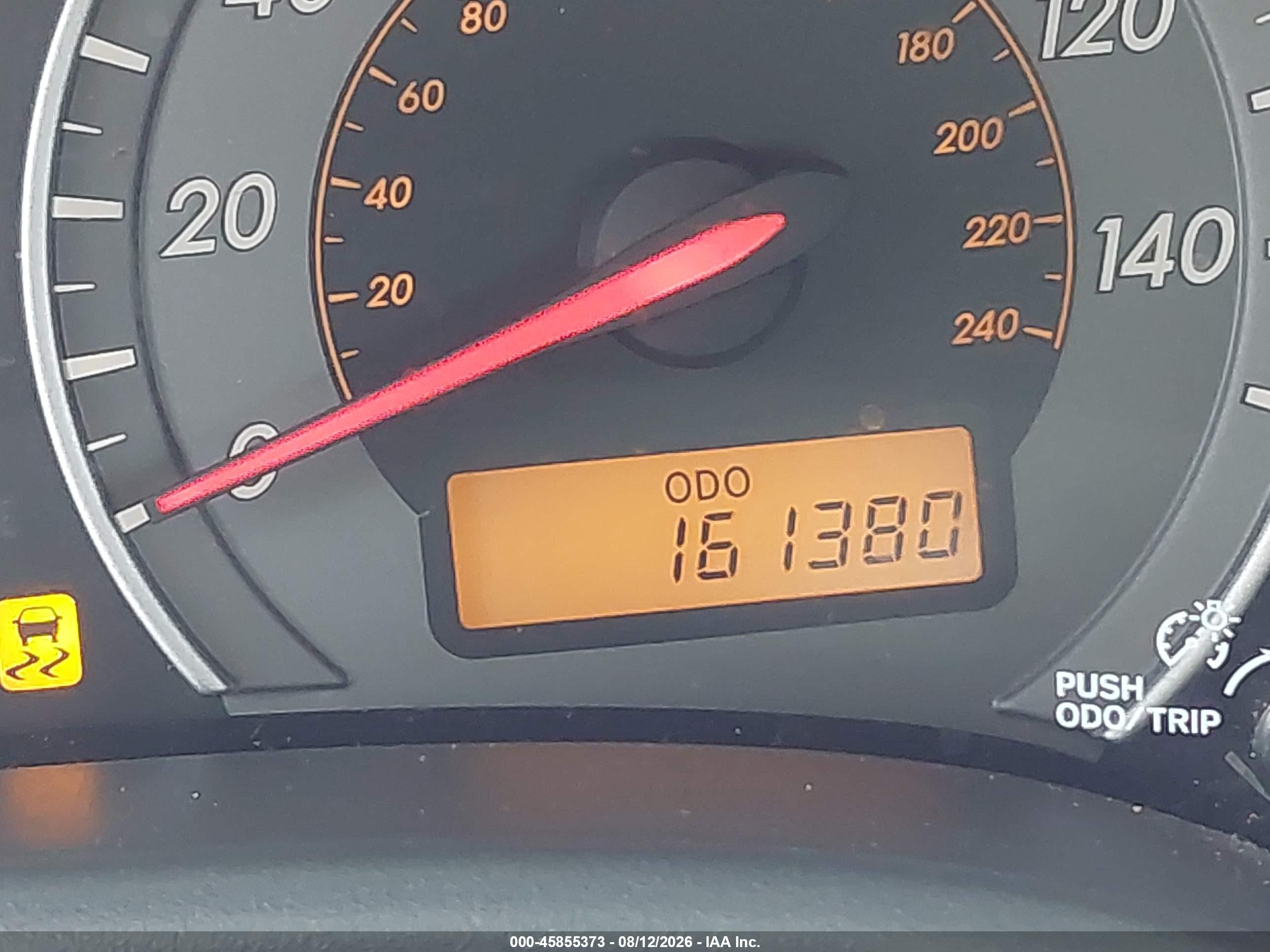2010 Toyota Corolla S Красный vin: 1NXBU4EE6AZ273006