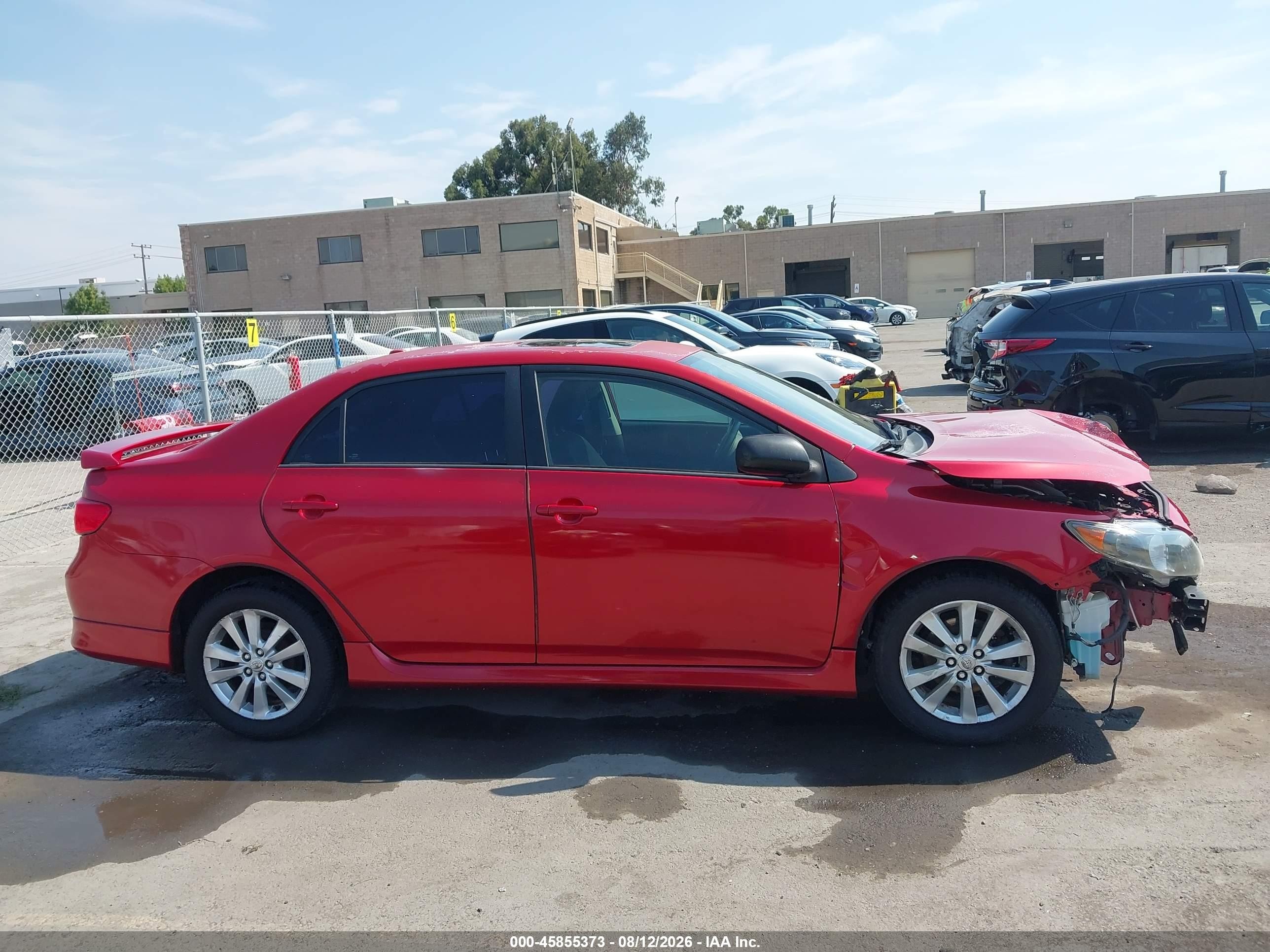 2010 Toyota Corolla S Красный vin: 1NXBU4EE6AZ273006