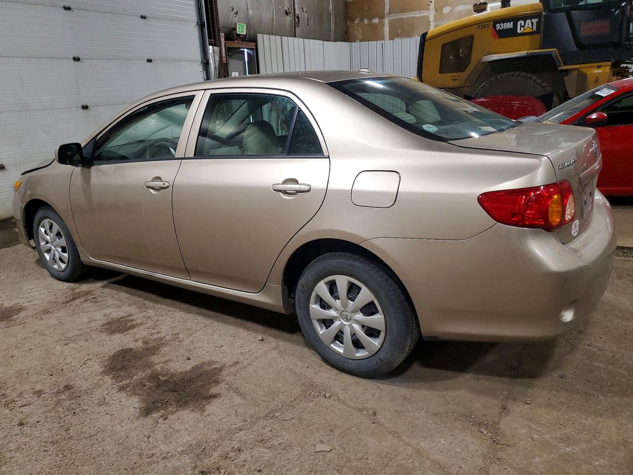 2010 Toyota Corolla Le Золотой vin: 1NXBU4EE6AZ281977