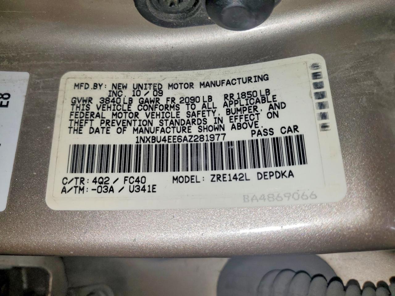 2010 Toyota Corolla Le Золотой vin: 1NXBU4EE6AZ281977