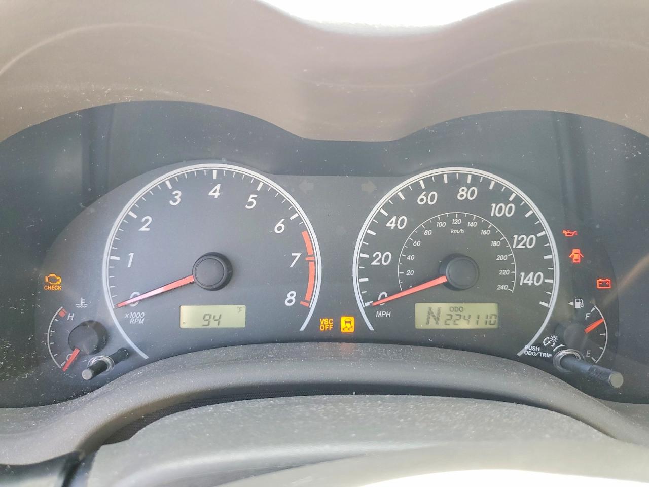2010 Toyota Corolla Le Gold vin: 1NXBU4EE6AZ284006