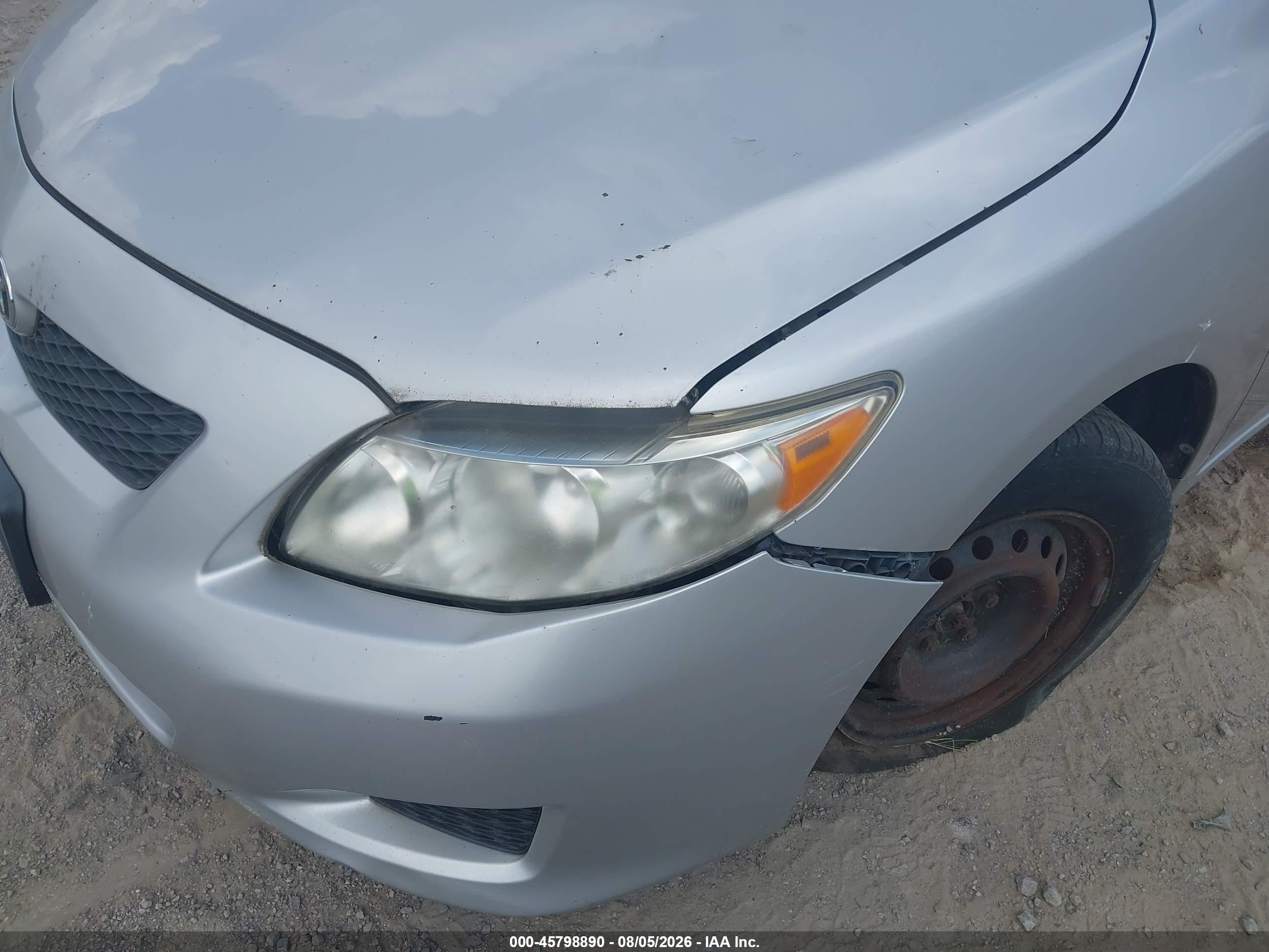 2010 Toyota Corolla Le Silver vin: 1NXBU4EE6AZ301628