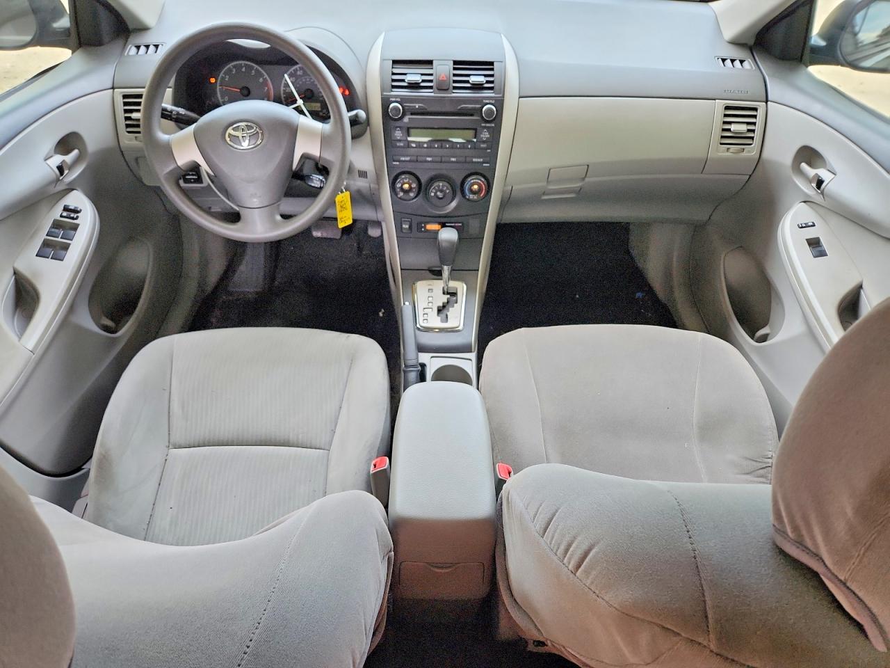 2010 Toyota Corolla Le Gray vin: 1NXBU4EE6AZ311205
