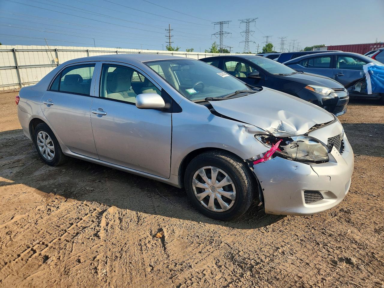 2010 Toyota Corolla Le Silver vin: 1NXBU4EE6AZ318932
