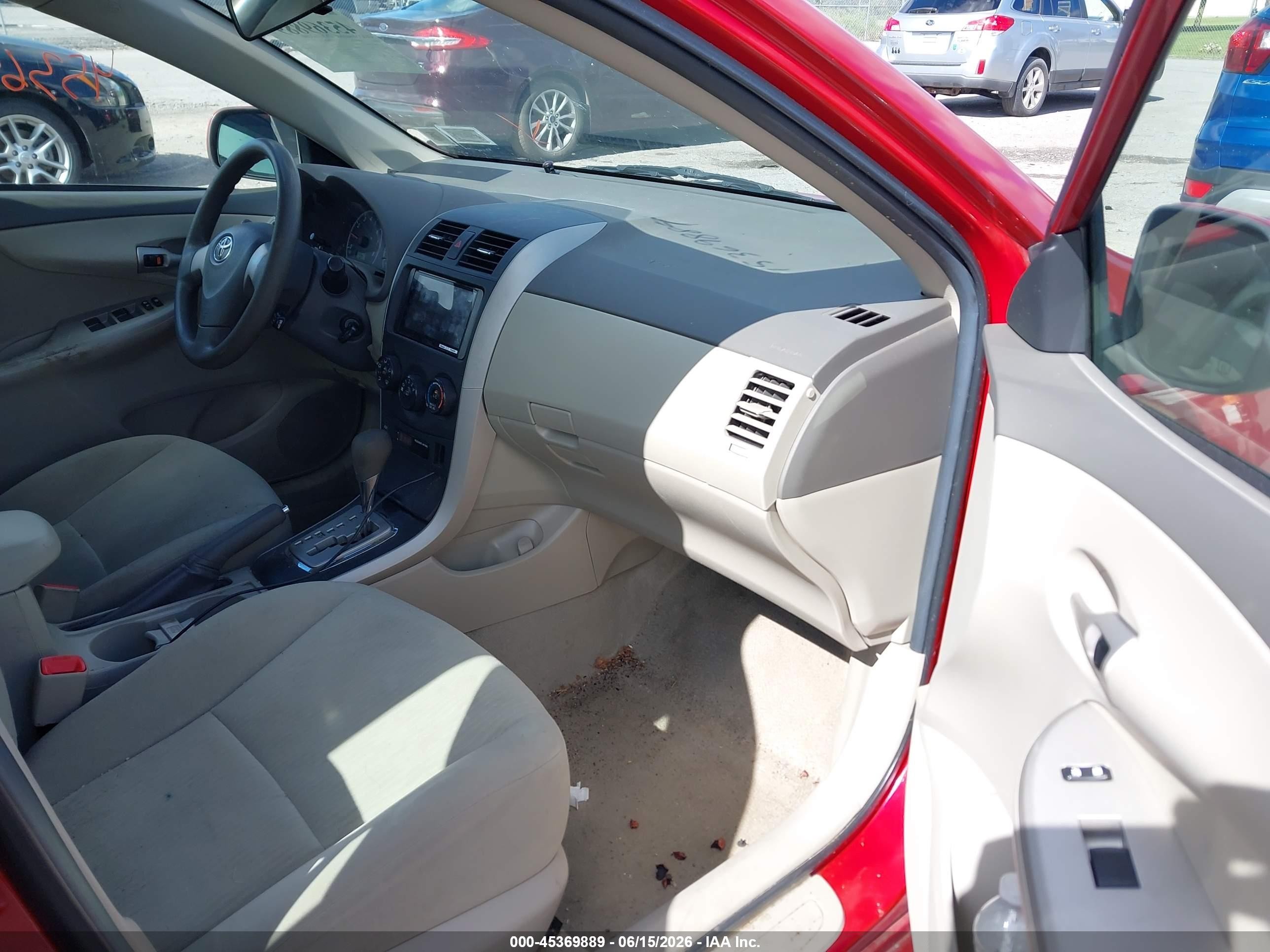 2010 Toyota Corolla Le Красный vin: 1NXBU4EE6AZ344284