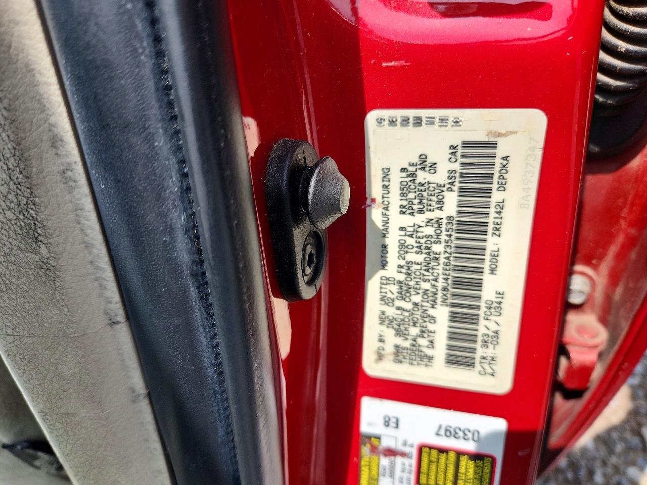 2010 Toyota Corolla Le Red vin: 1NXBU4EE6AZ354538