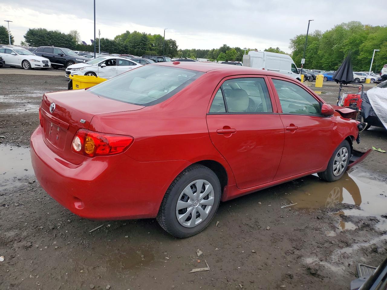 2010 Toyota Corolla Le Красный vin: 1NXBU4EE6AZ357942