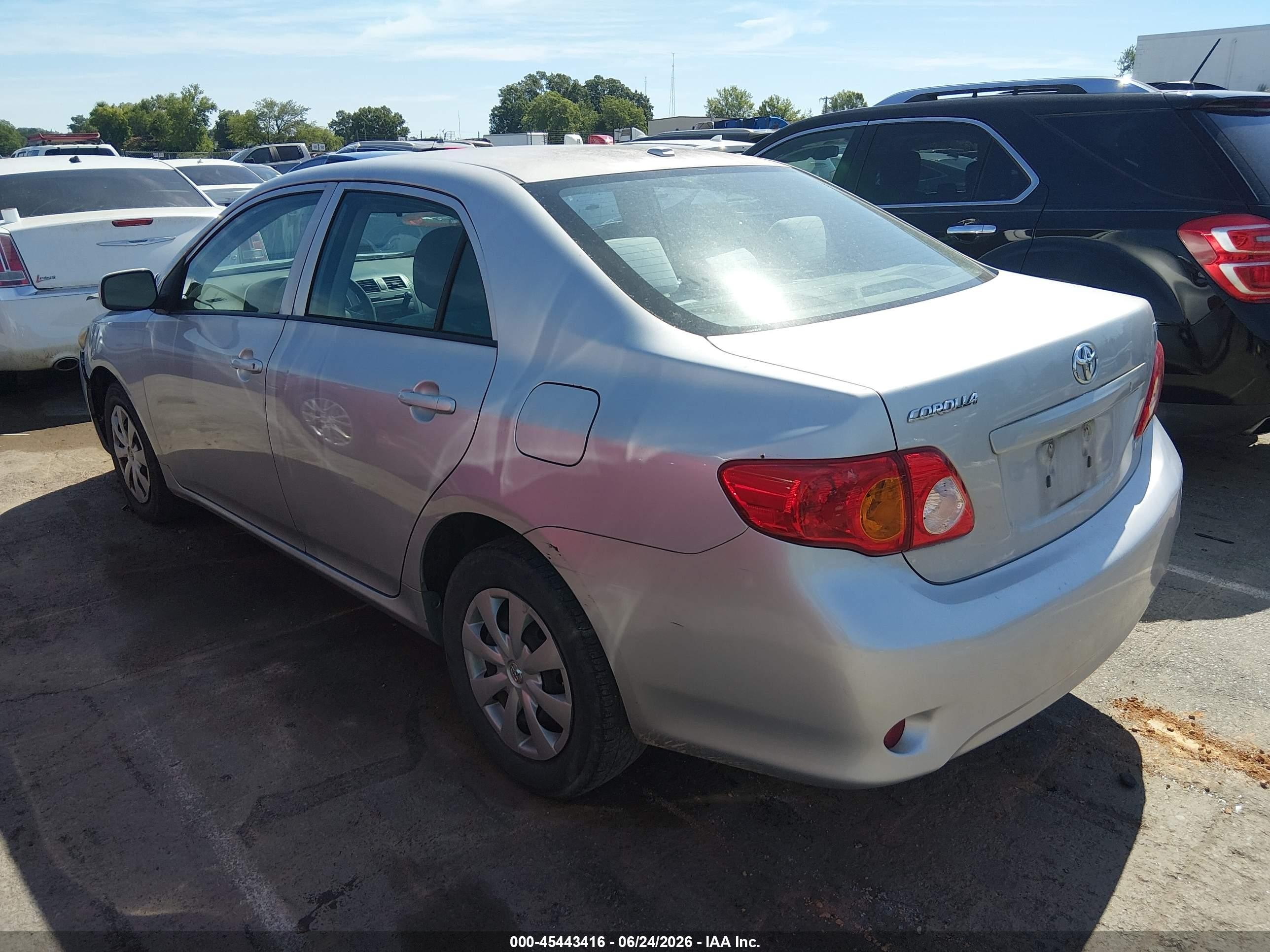 2010 Toyota Corolla Le Silver vin: 1NXBU4EE6AZ375115
